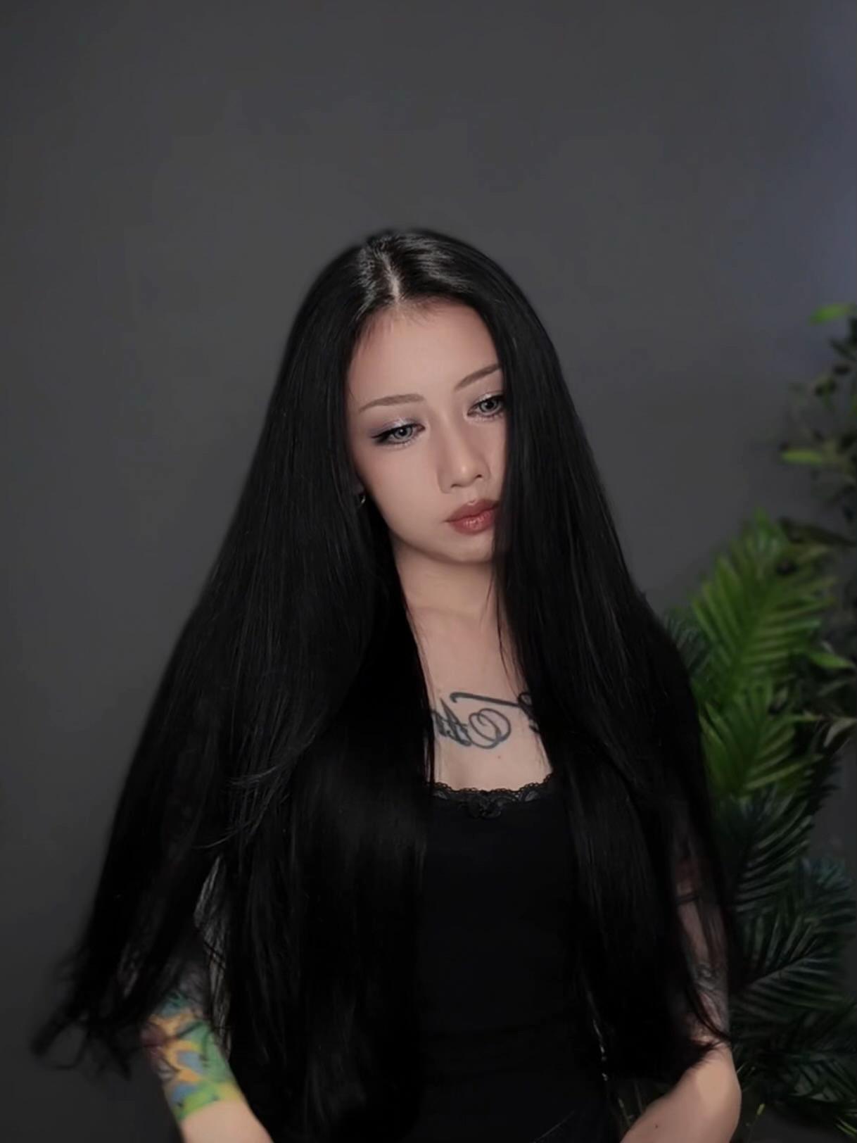 @ig @tattooedbutcute