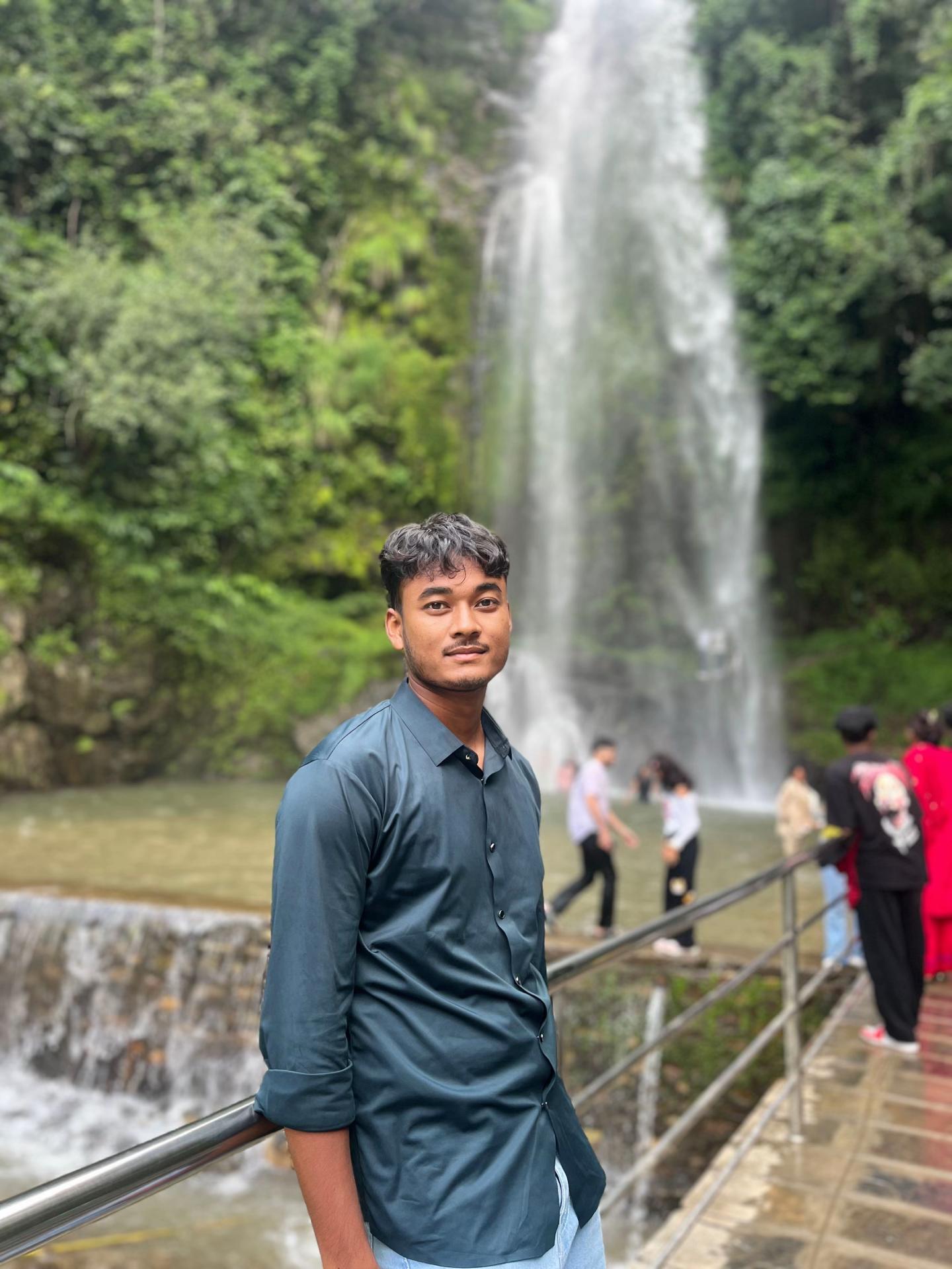 @LOHOTI❤️🌺💐