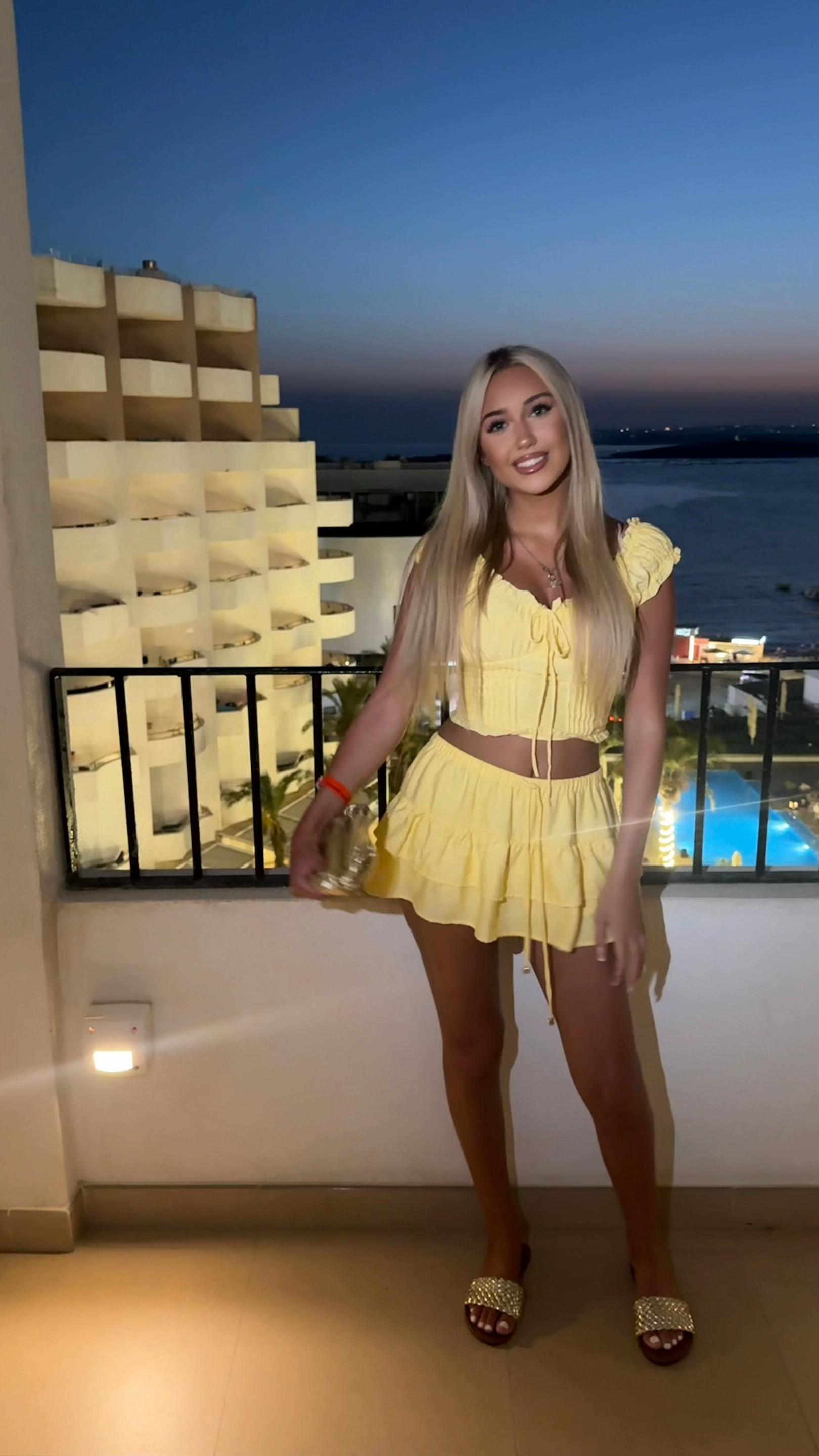 @mia-rae🍒