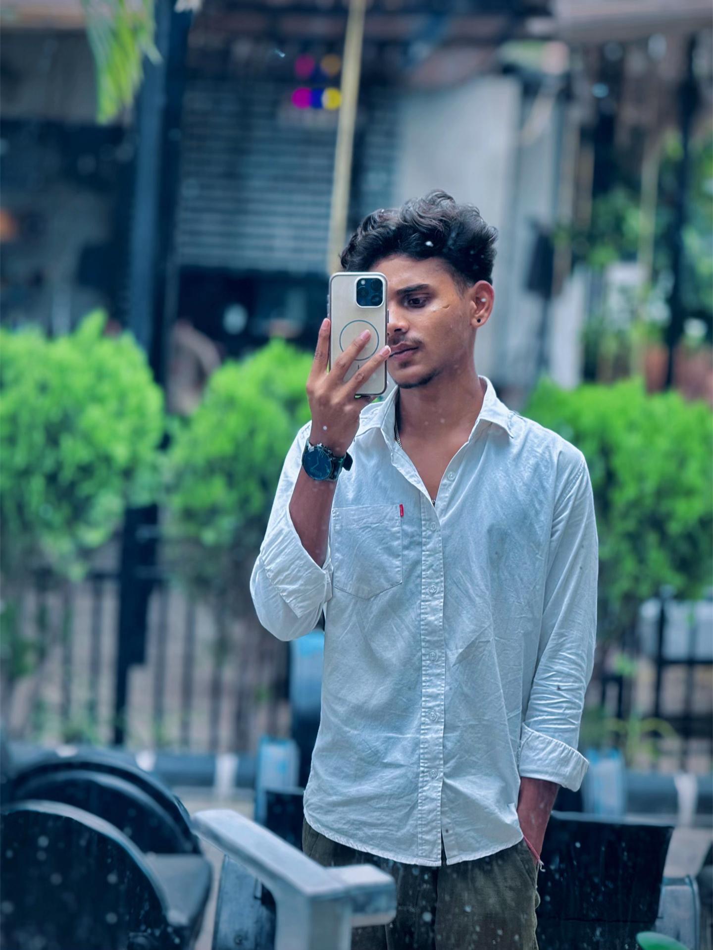 @𝐕𝐢 𝐫𝐚 𝐓