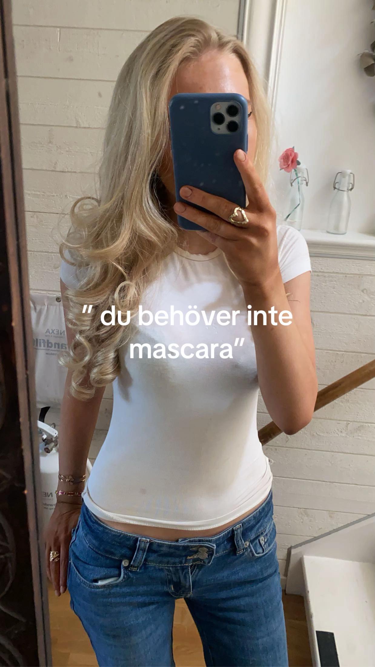 @user1678903305