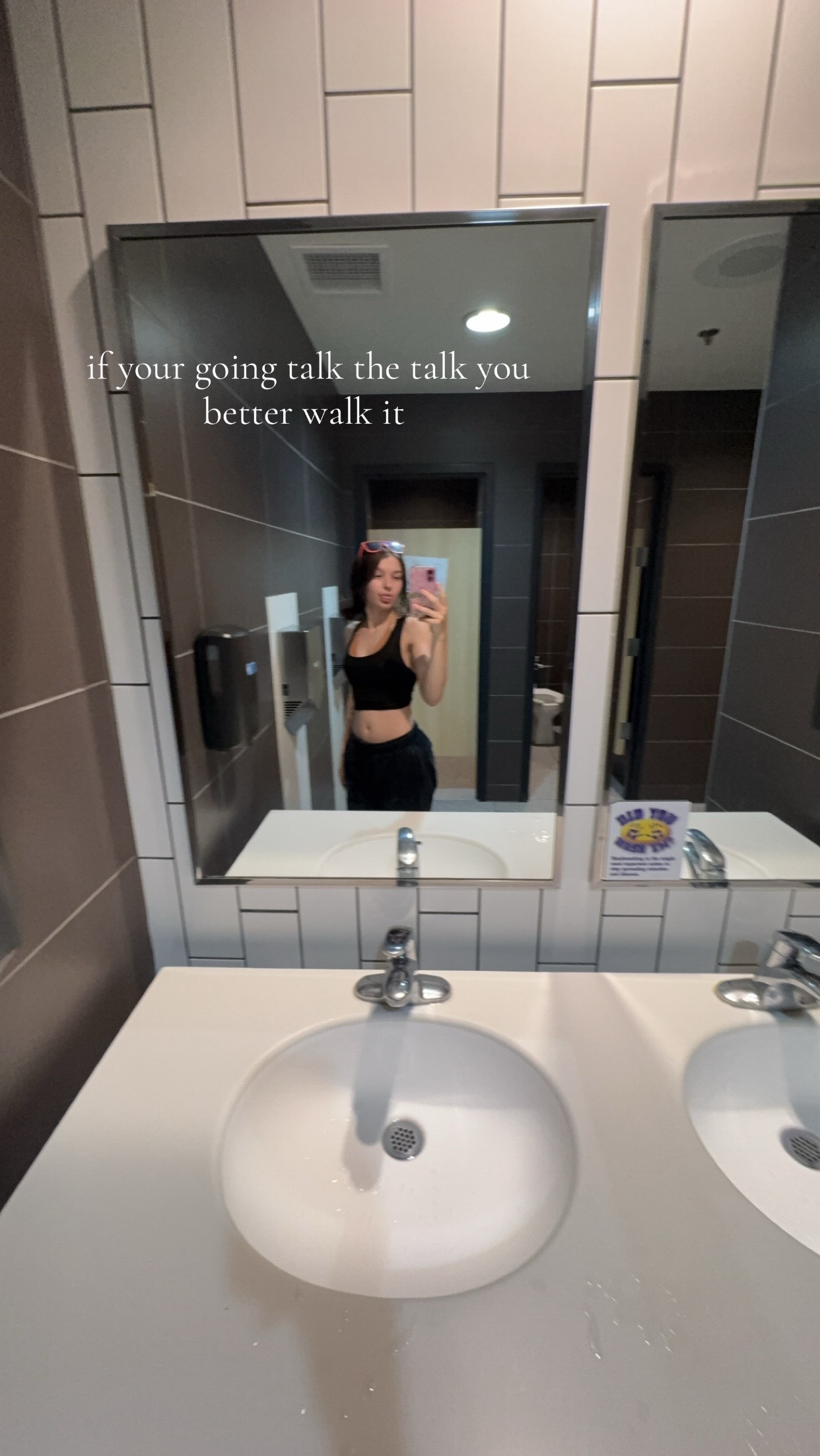 @TRINITY🖤