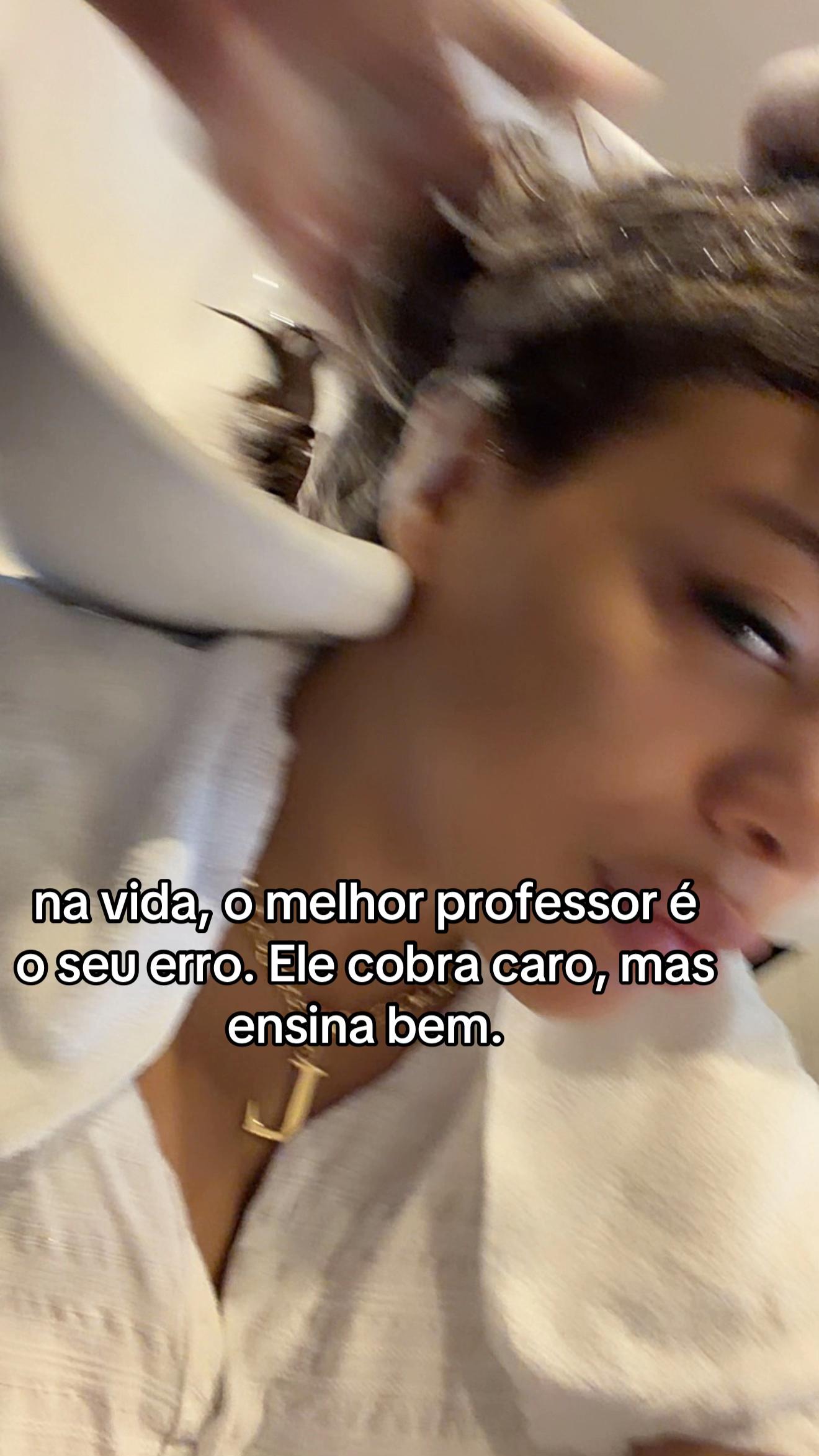 @vitoria👩🏽&zwj;💼