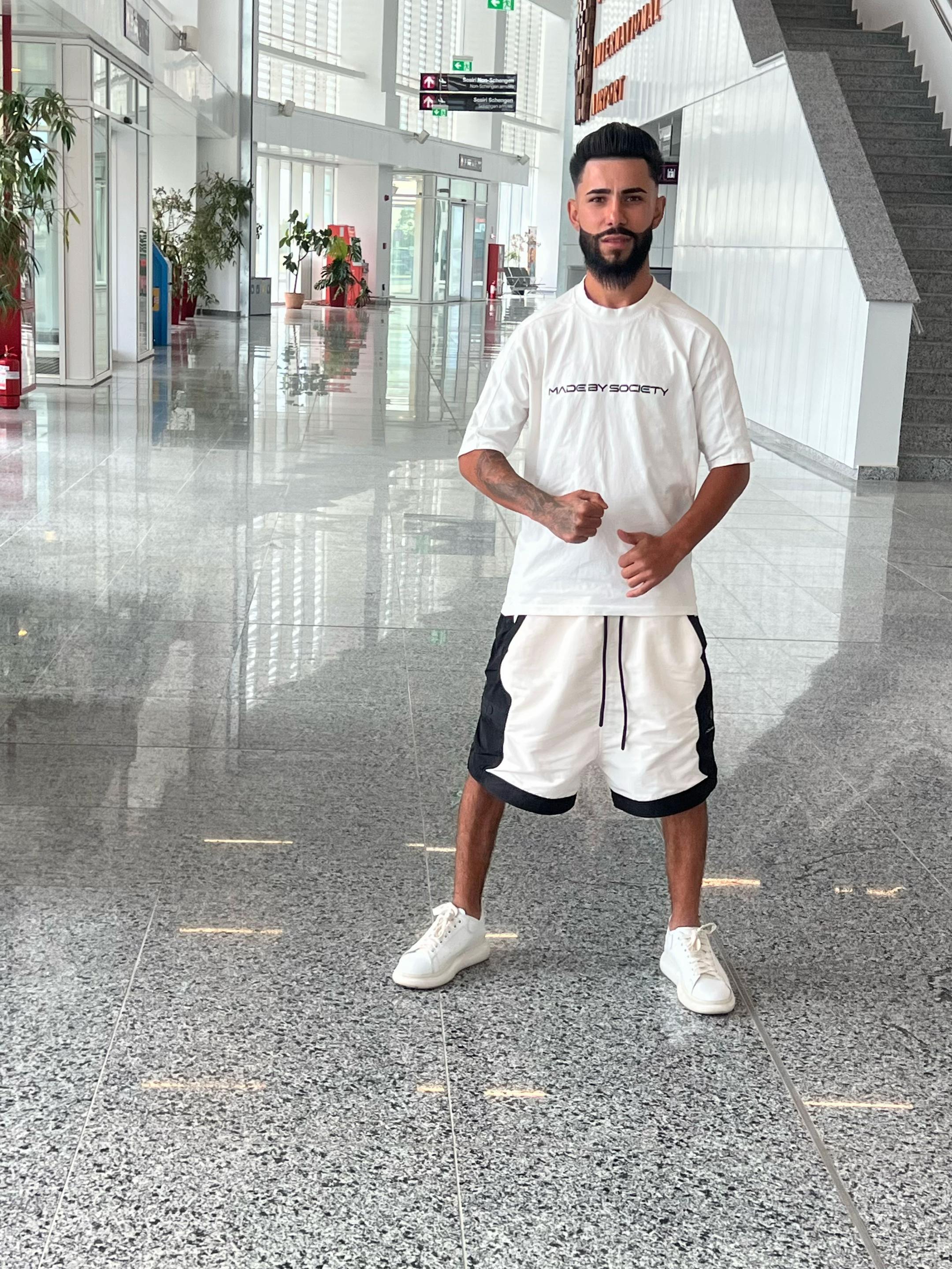 @Alex_duduianu