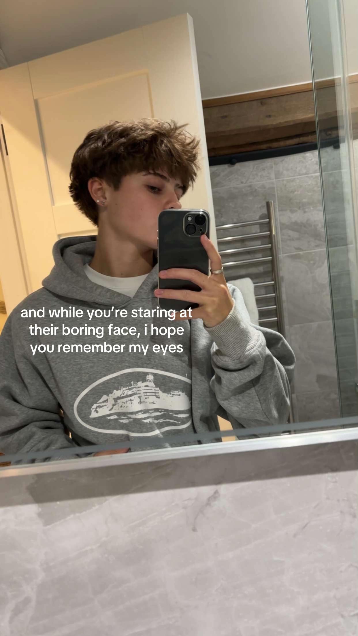 @LA