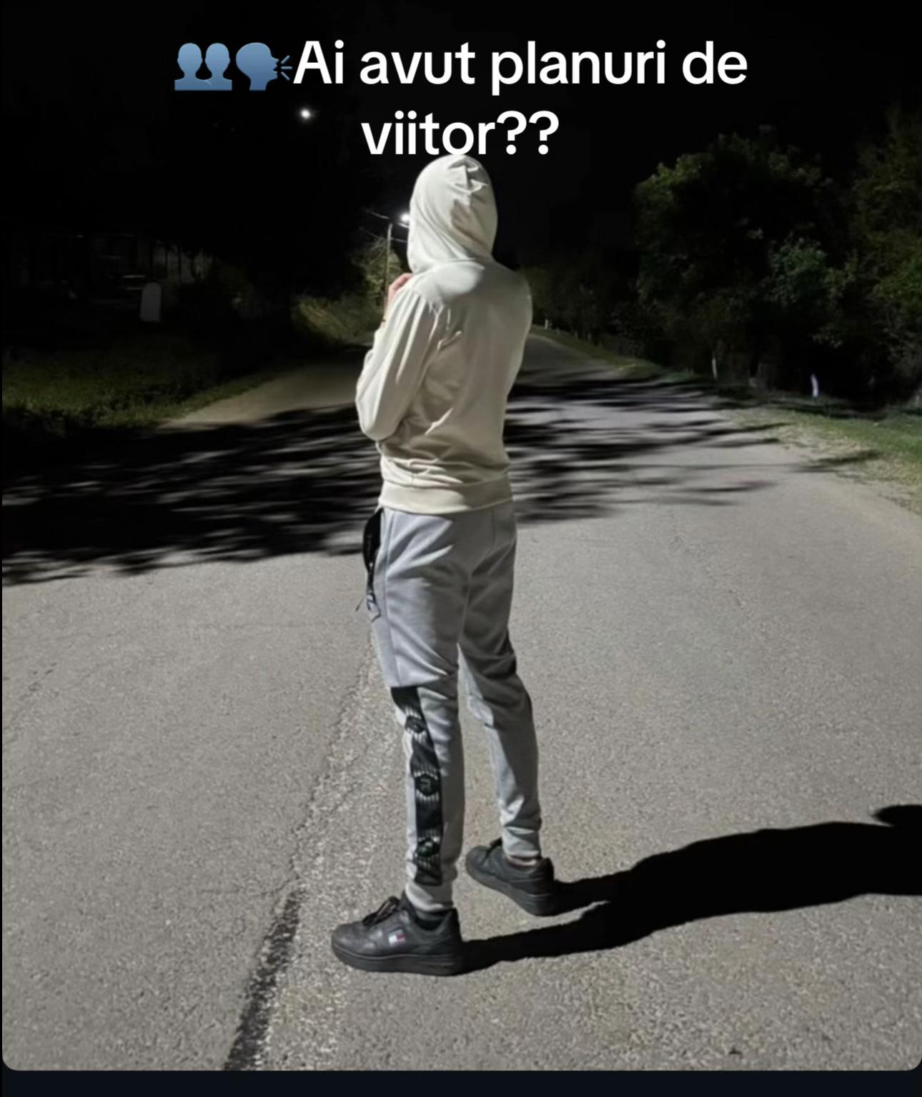 @Dragos_15