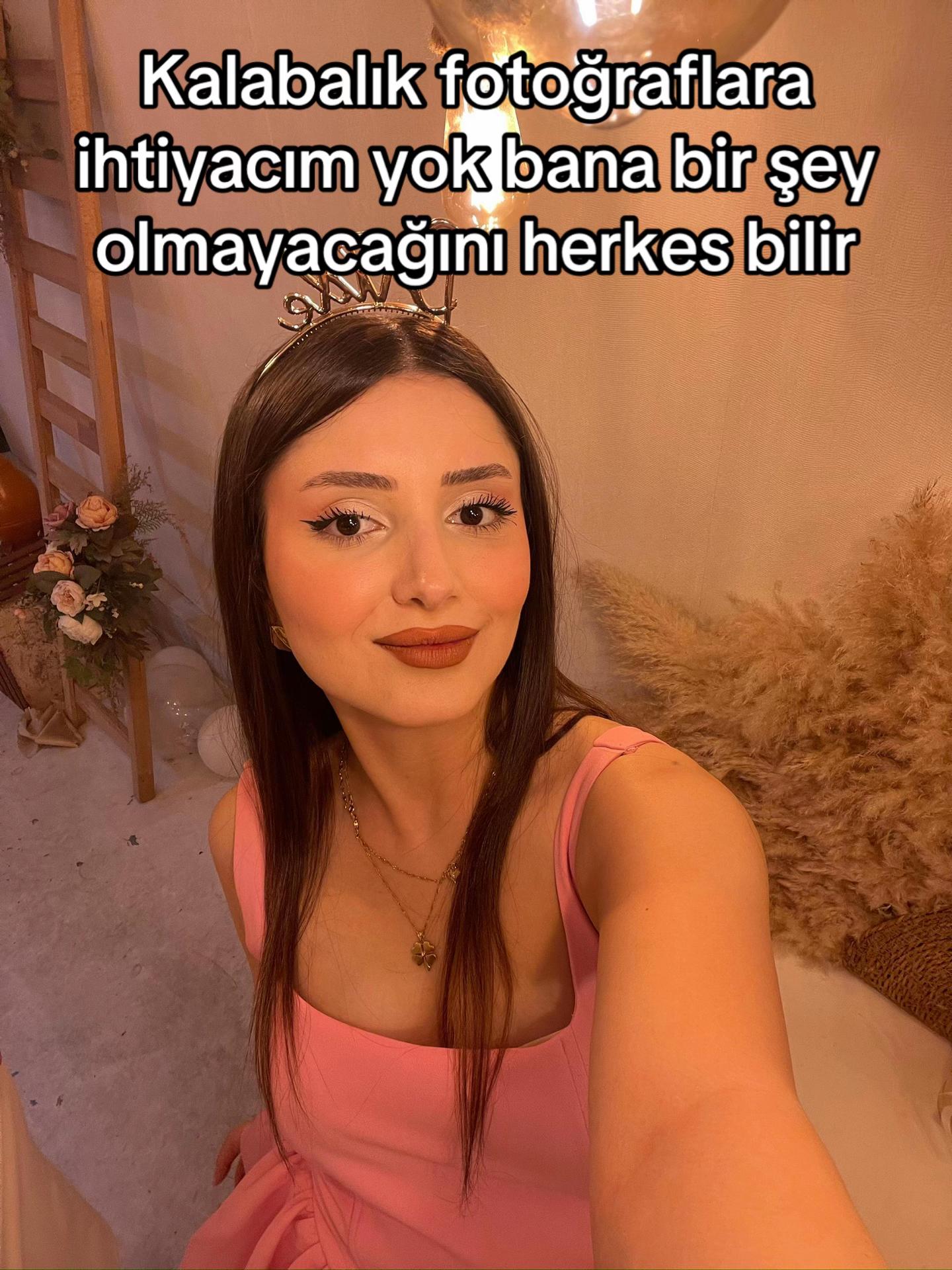 @✨