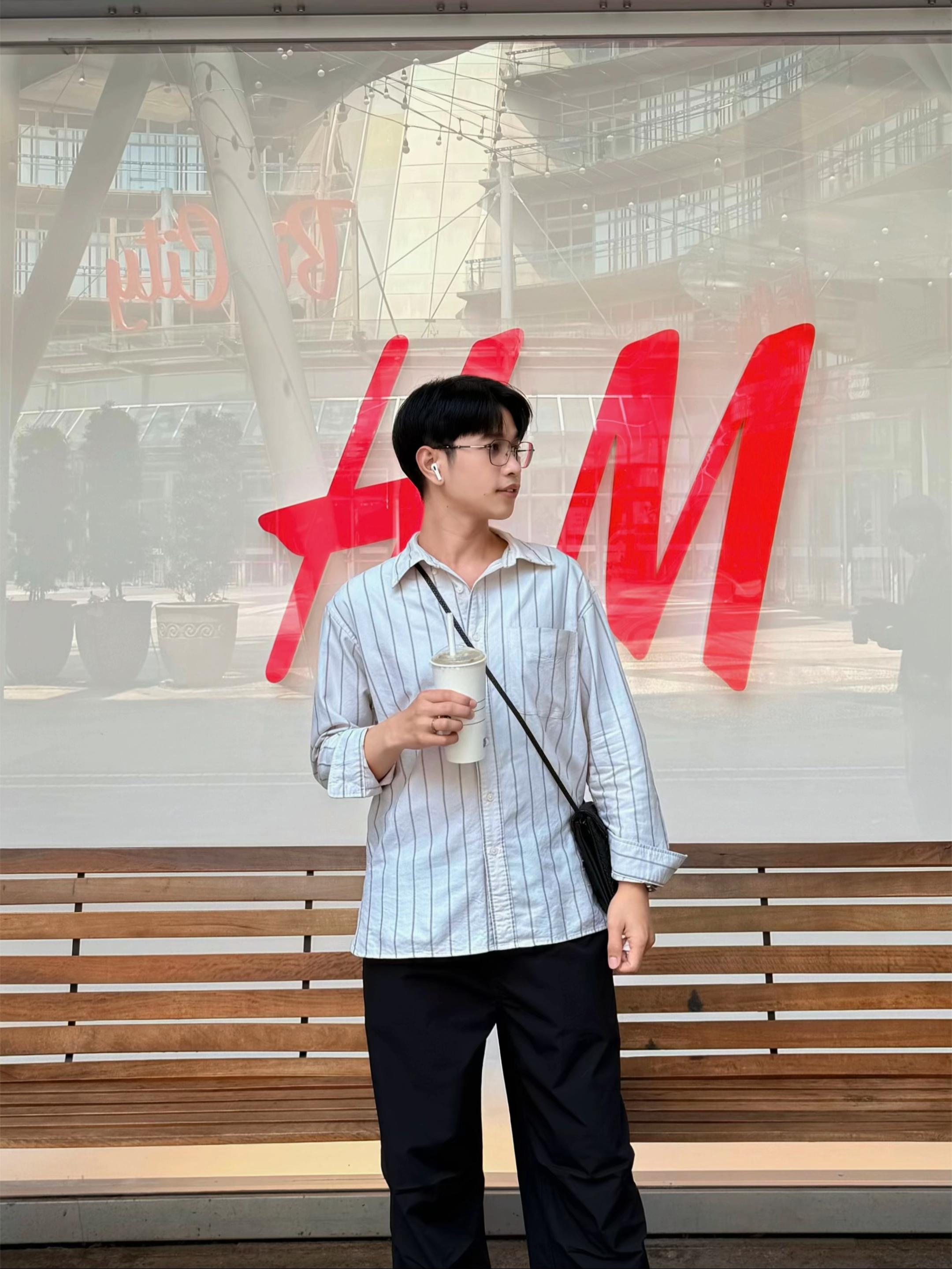 @มอสชอบกินปลาแซลมอน