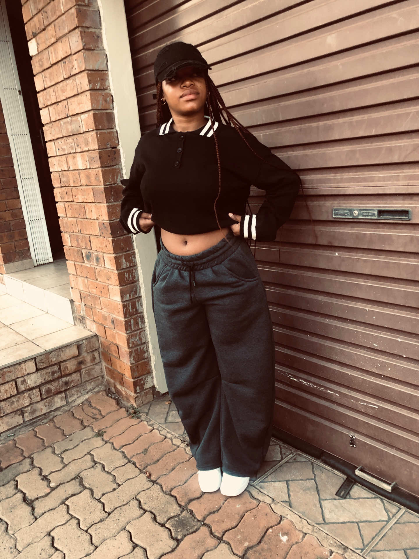 @MphoMokoena