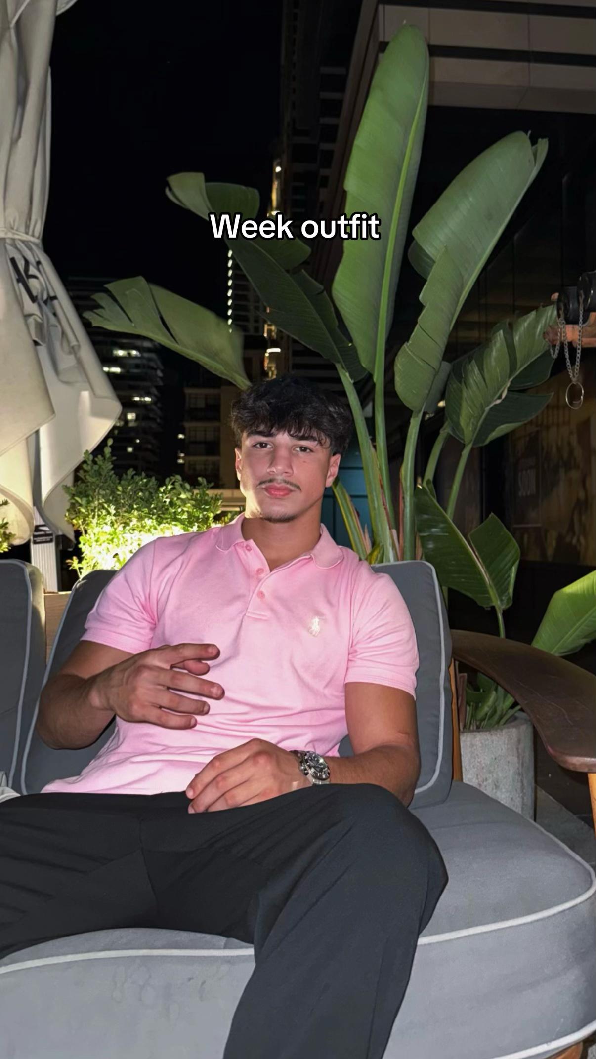 @🦂