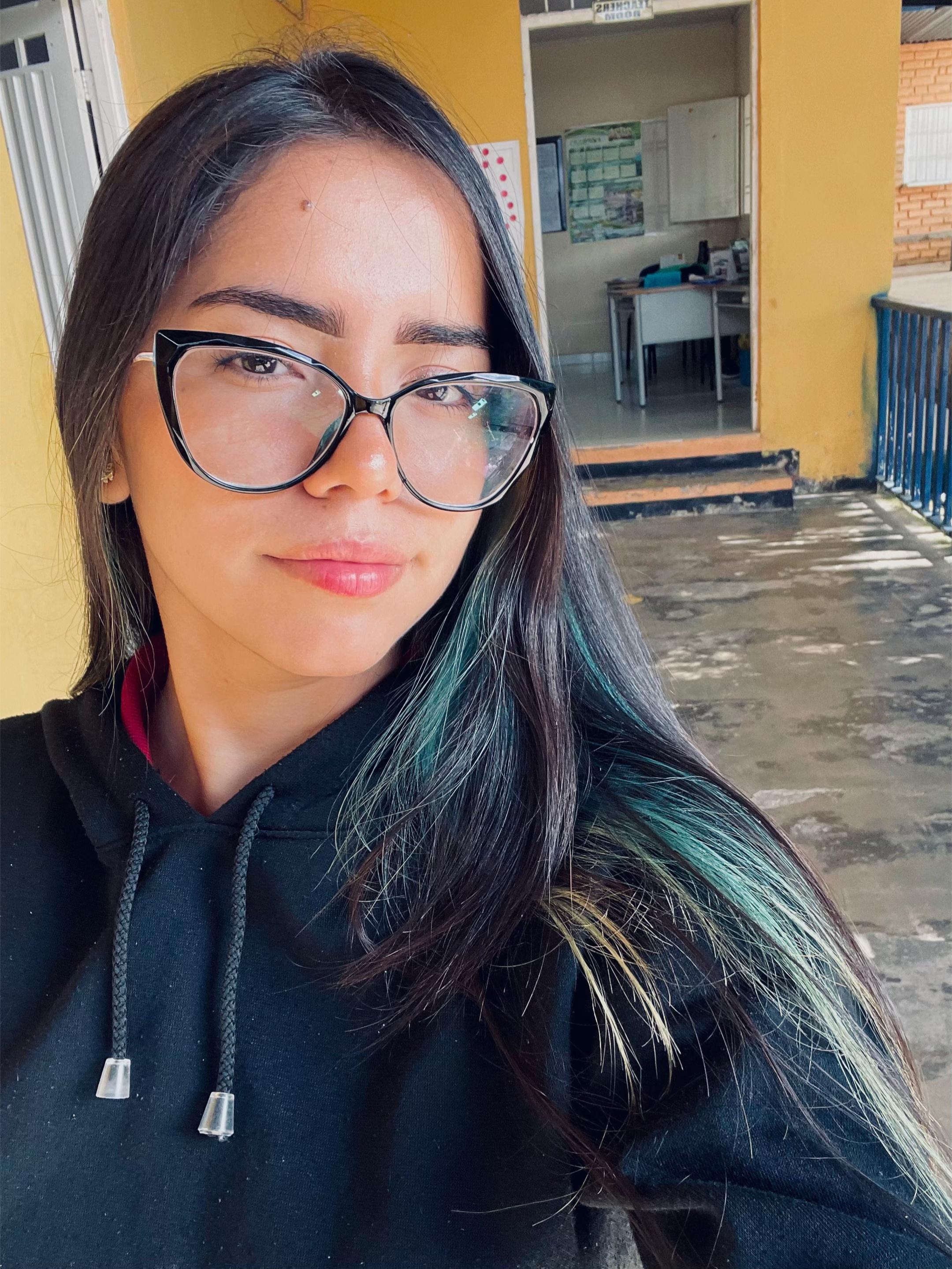 @Isabella🕯️