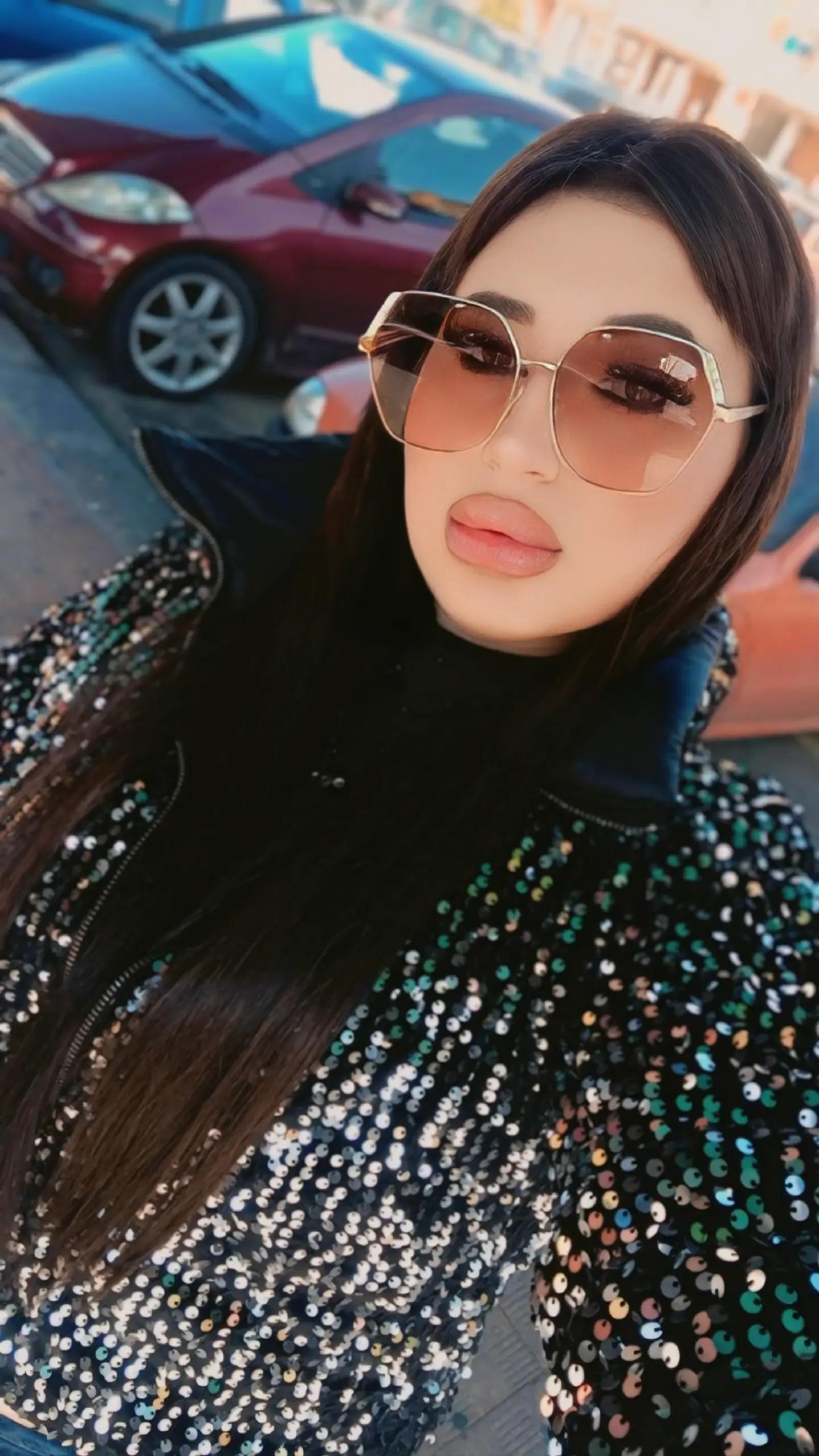 @👑zoraida 👑