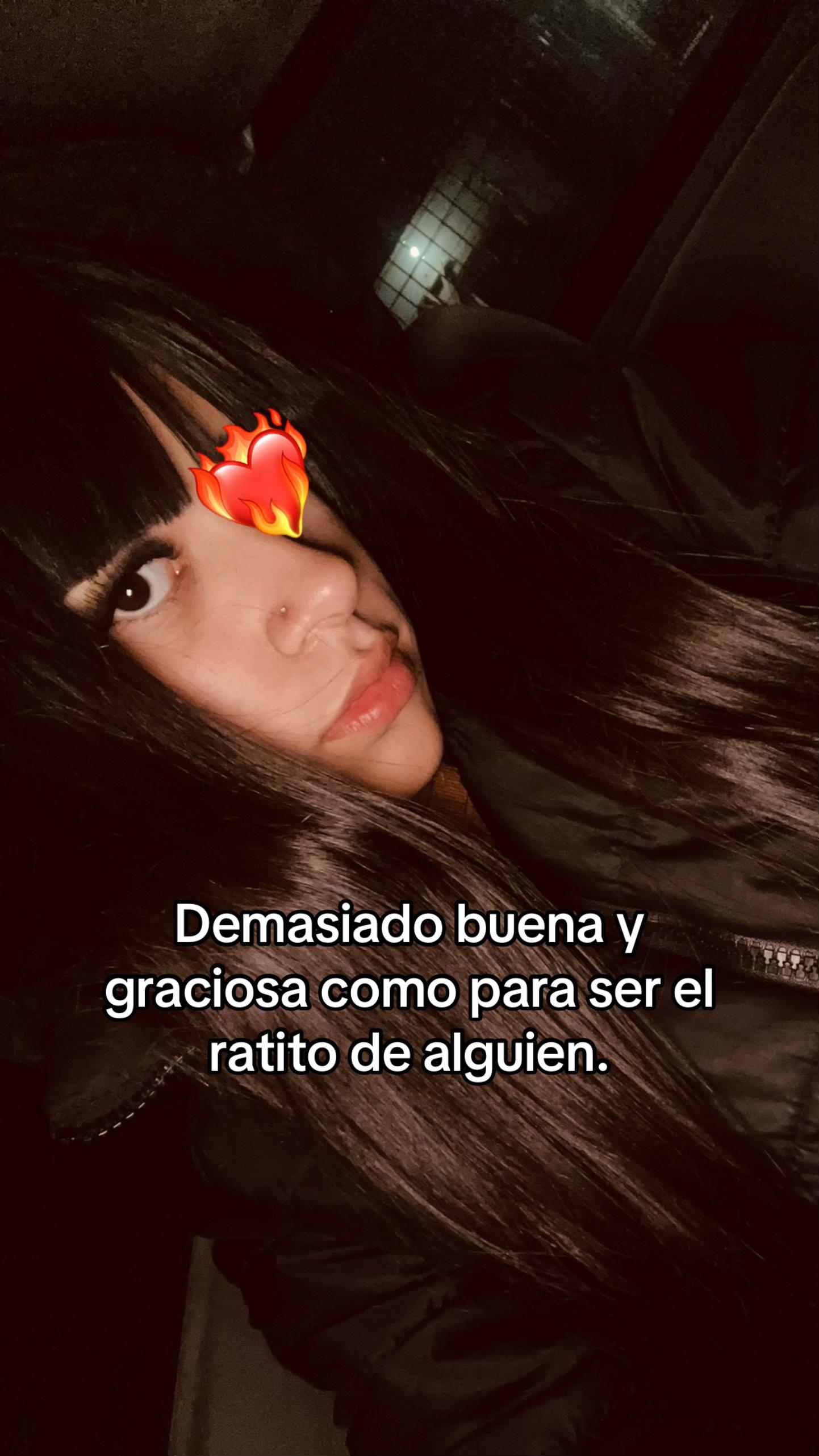 @julyy.lopez__