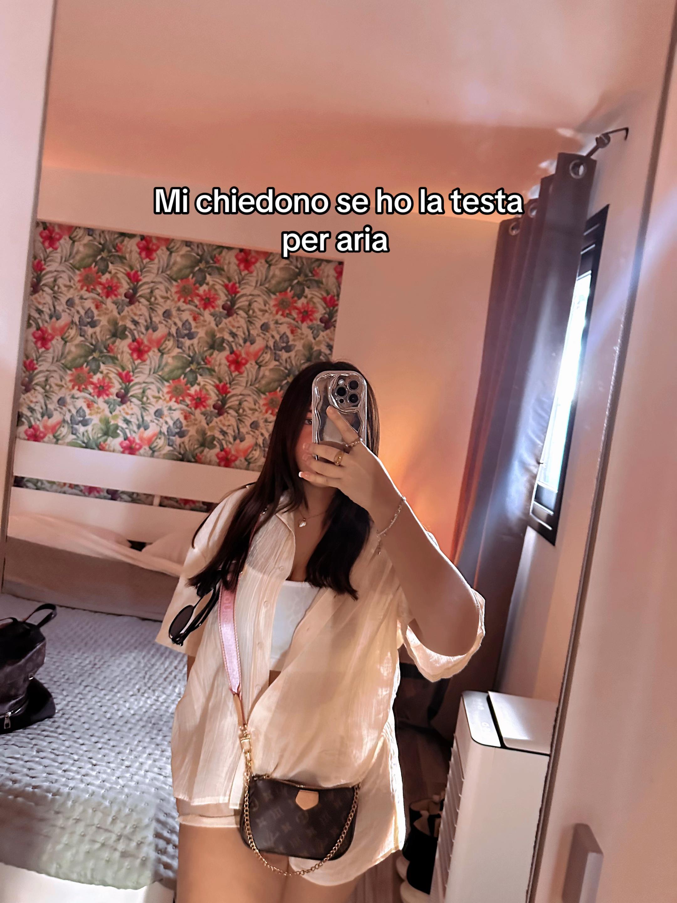 @⠀J
