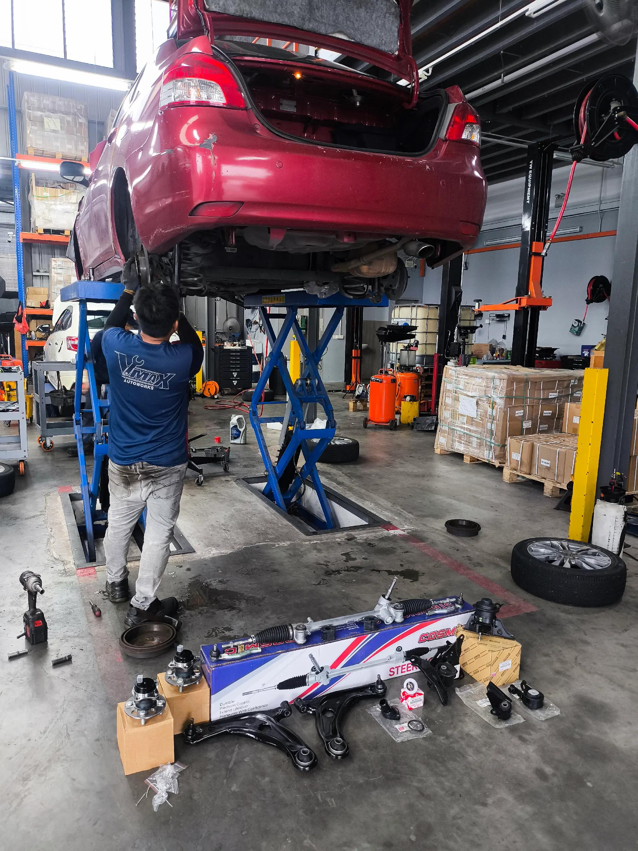@V Max Autoworks