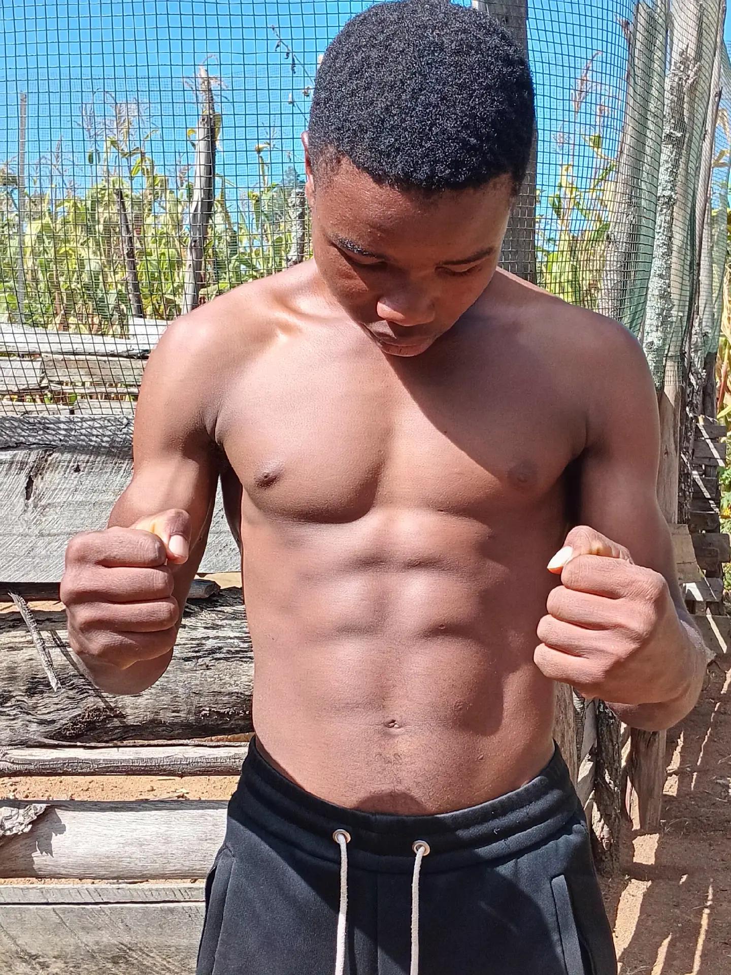 @official_kzee