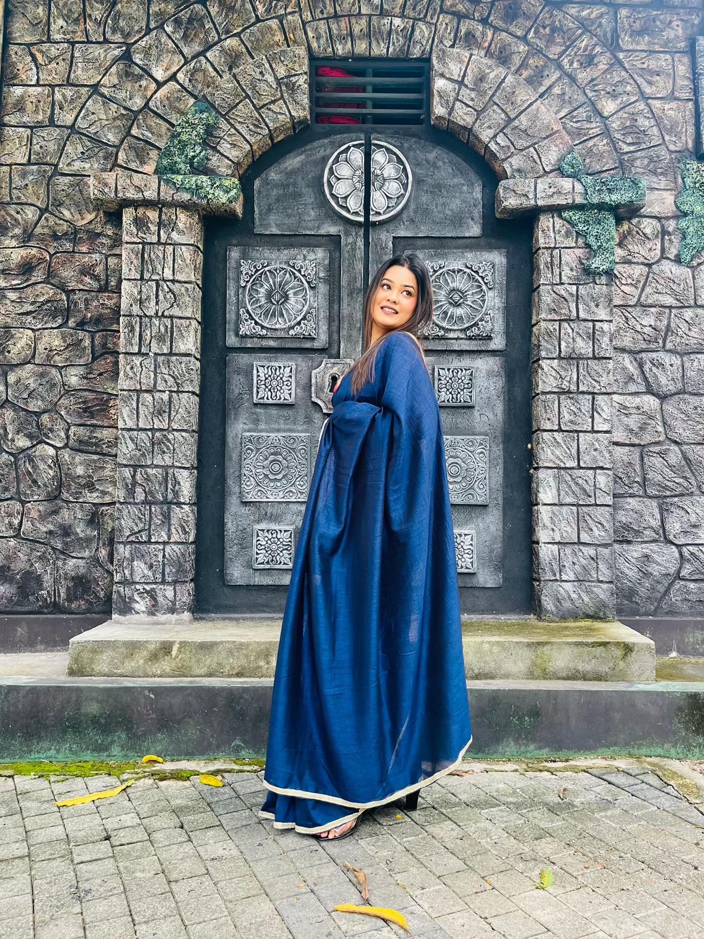 @Dinithi | නිම්නාවි 🌹