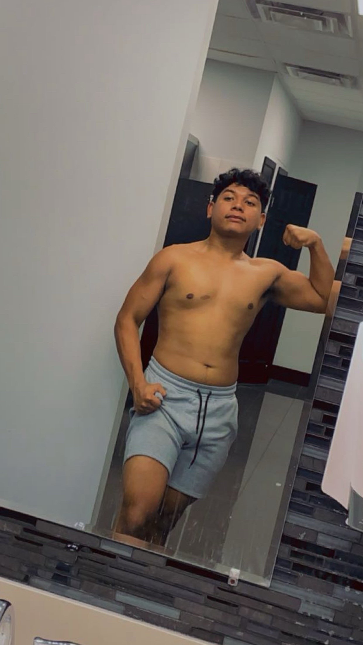@_guslifts