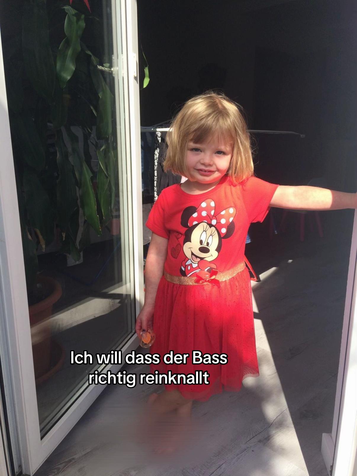 @Taya