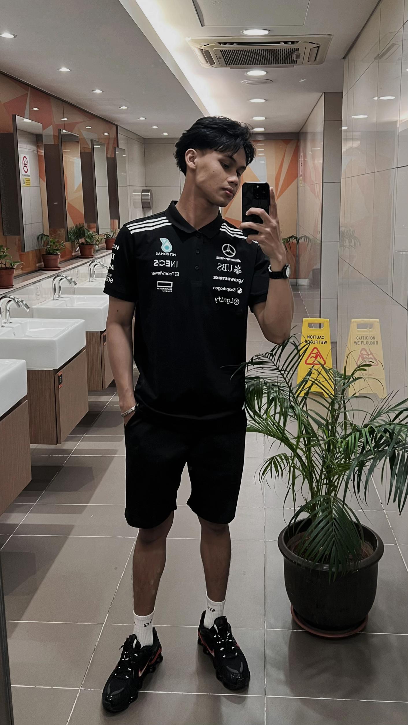 @𝑸𝒊𝒖𝒆📊