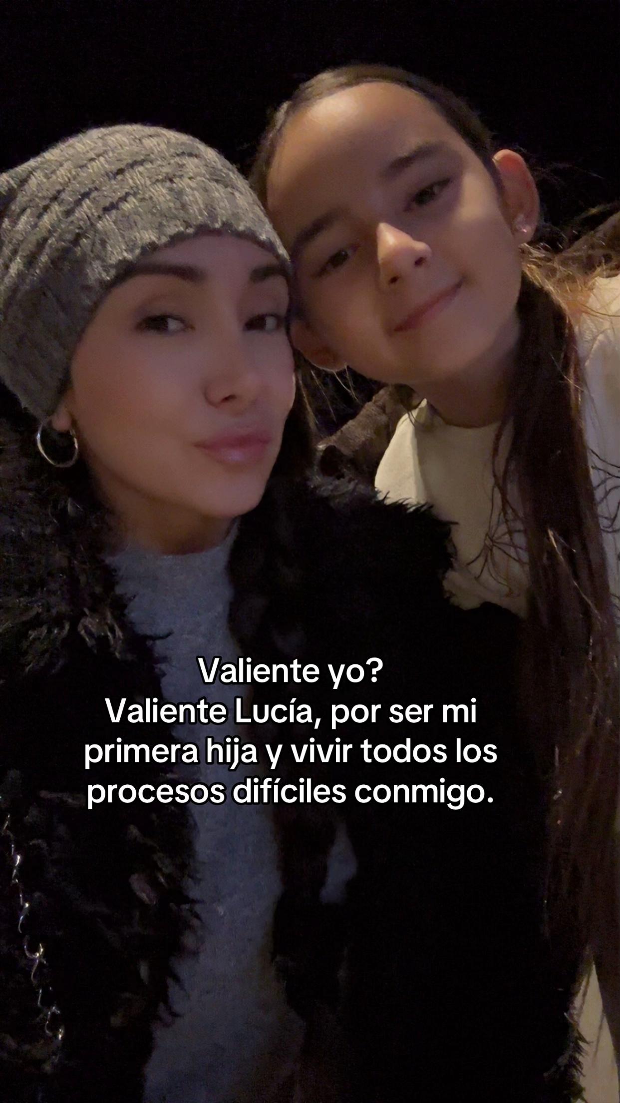 @MíaCarol D.
