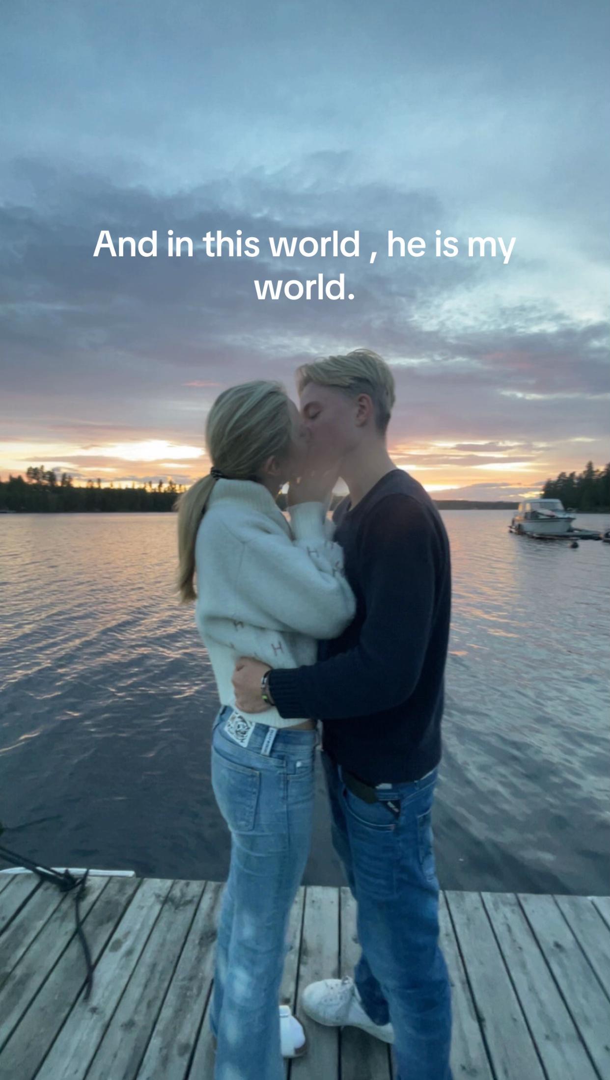 @Nicolineasland