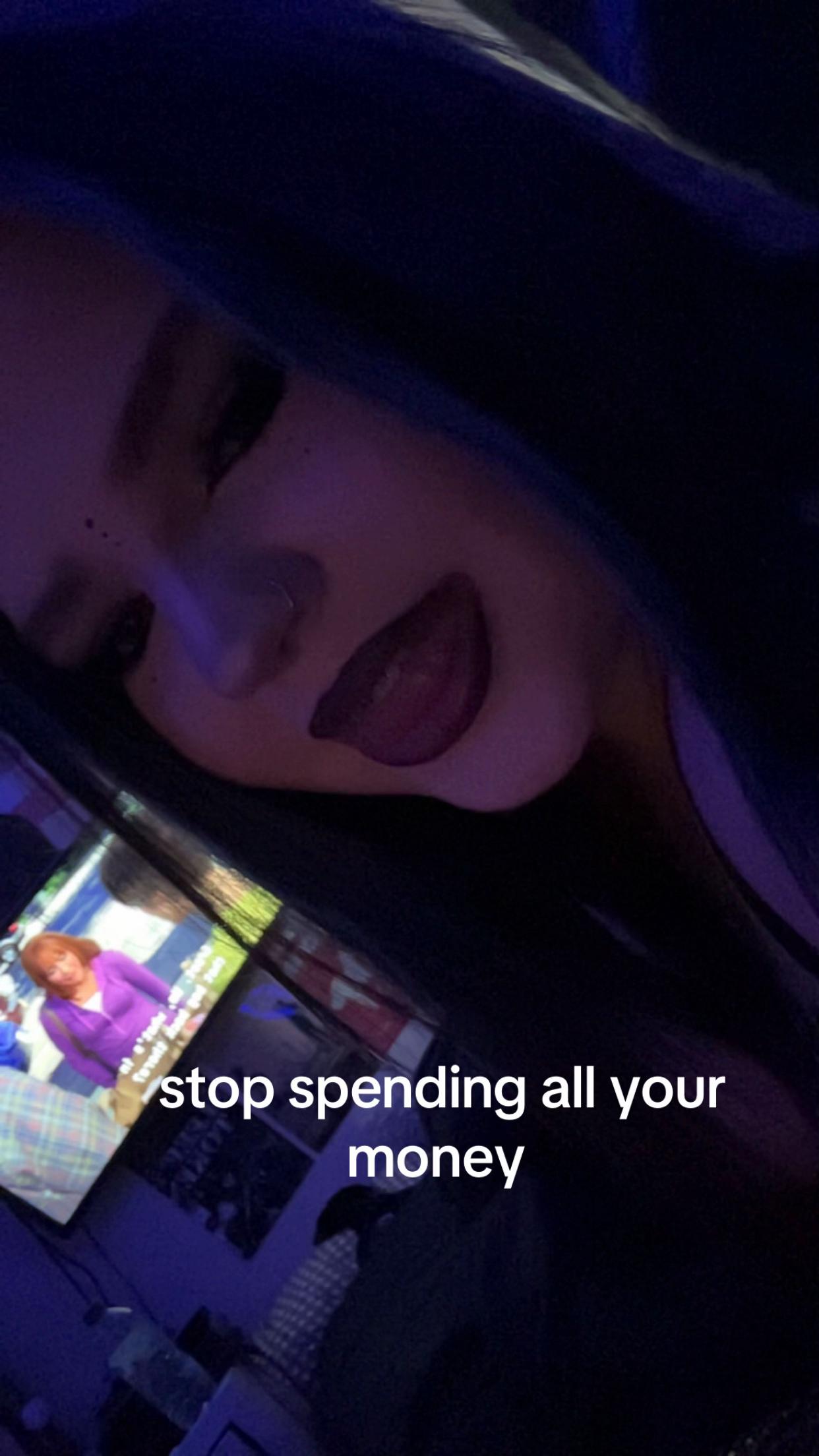 @lara ⊬