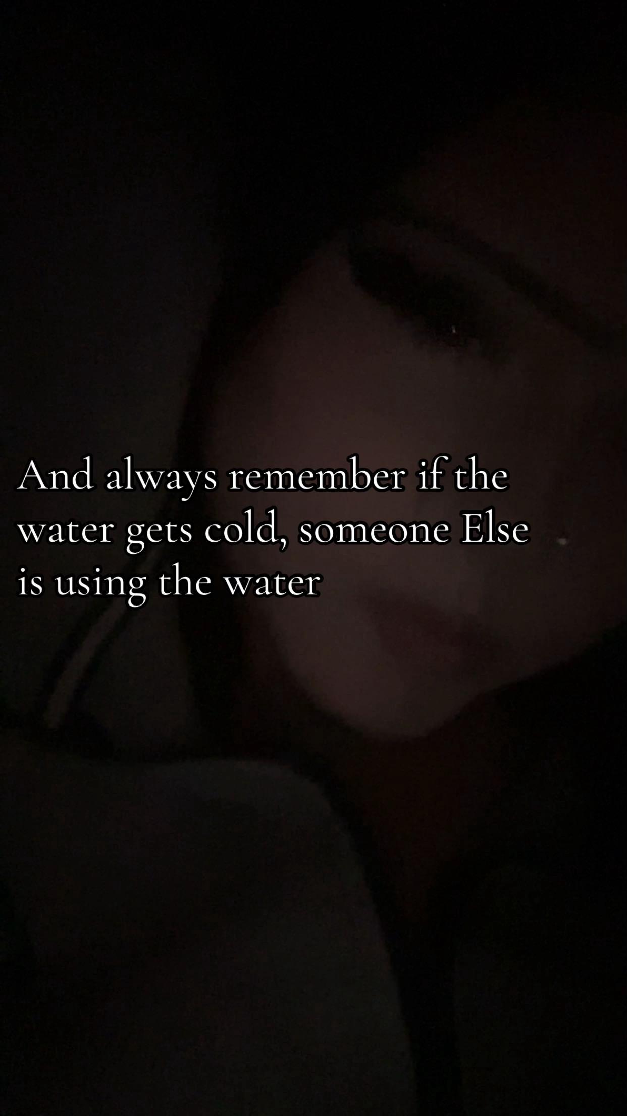 @𝒾🐊