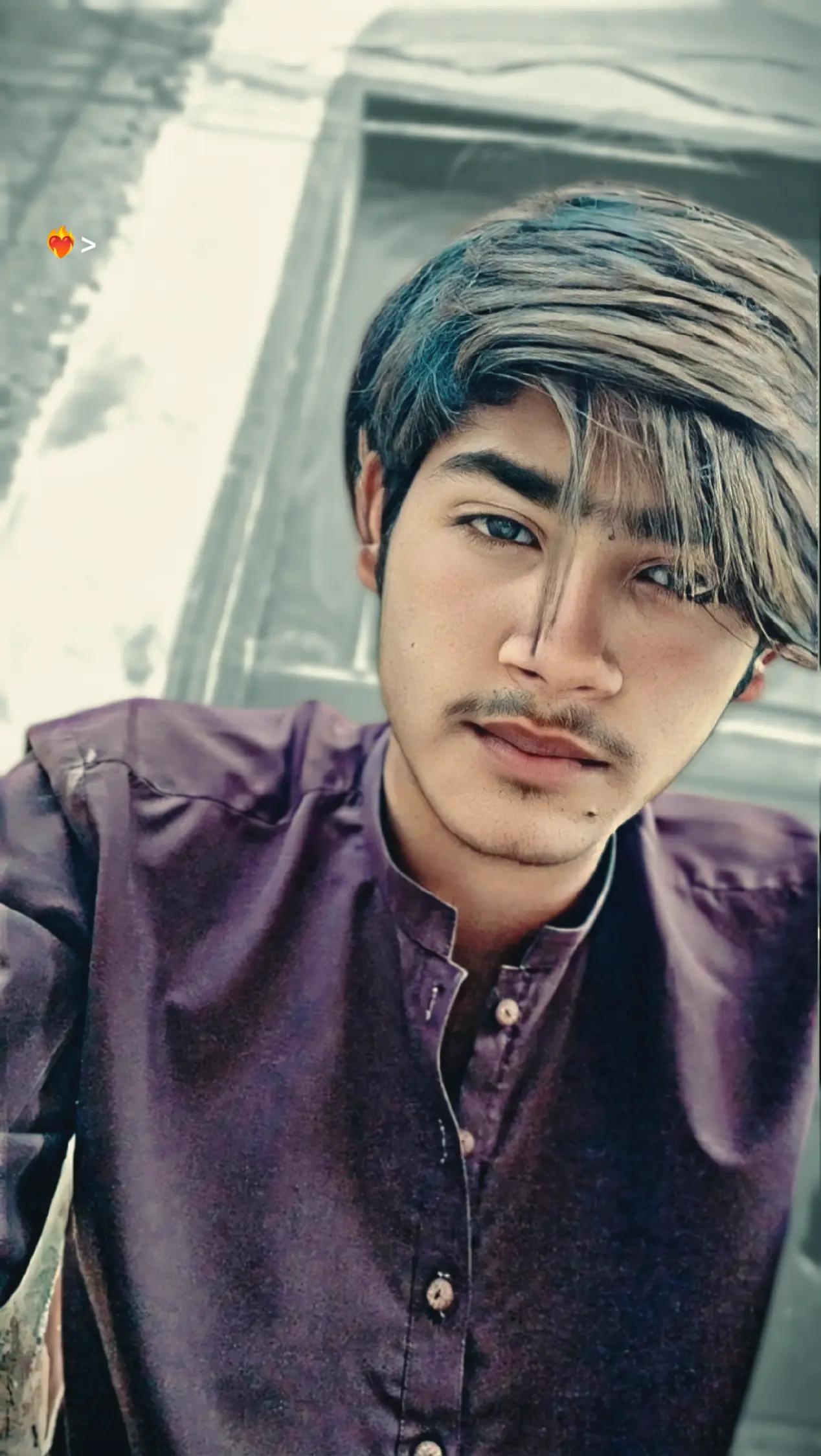 @√ اویس ملاح