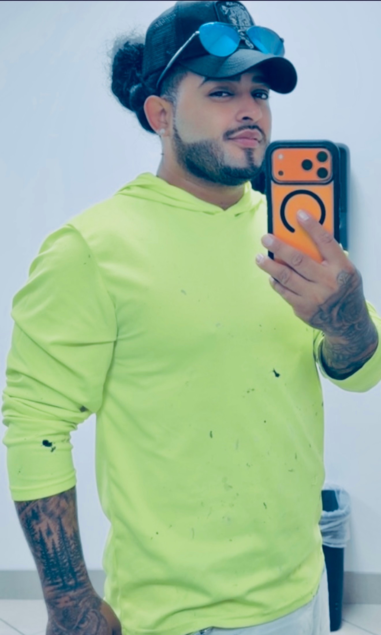 @Bebesito1212