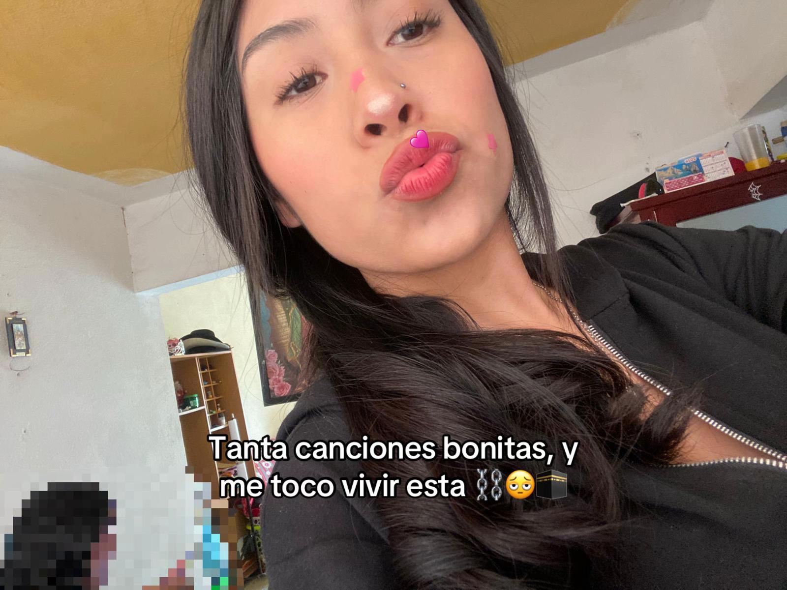 @naomiss__