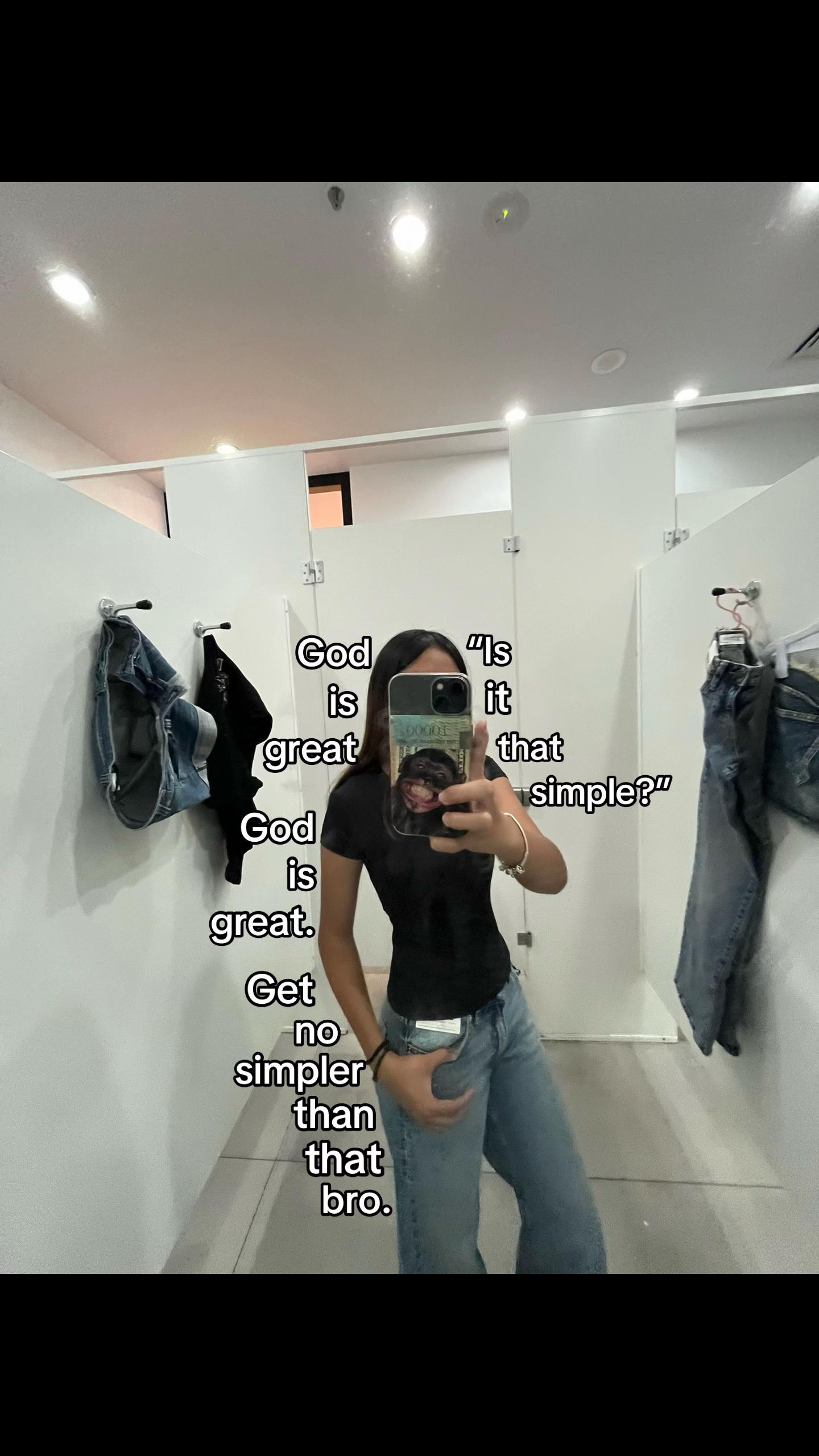 @༺☆༻