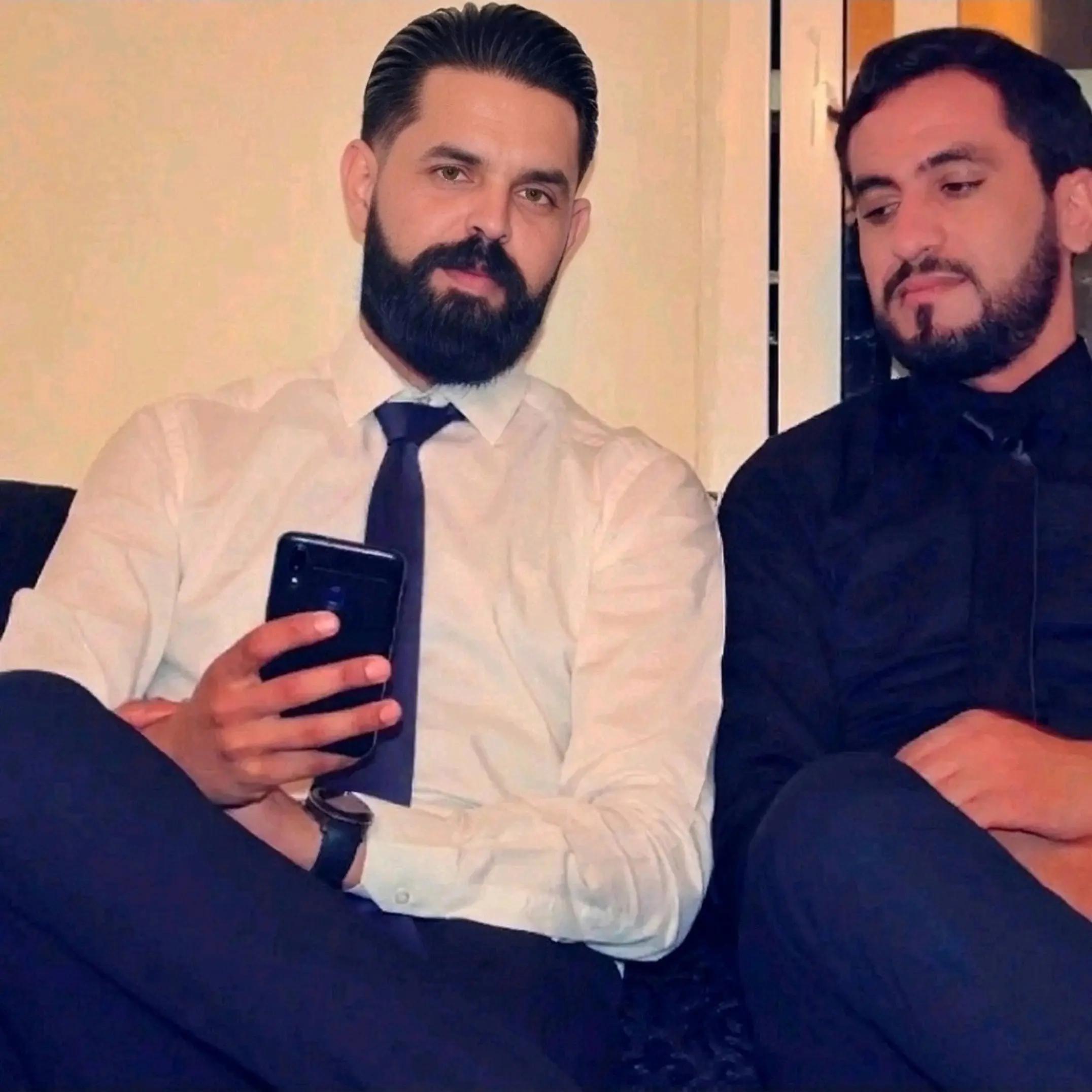 @k&ocirc;z&aelig;n 🕴️