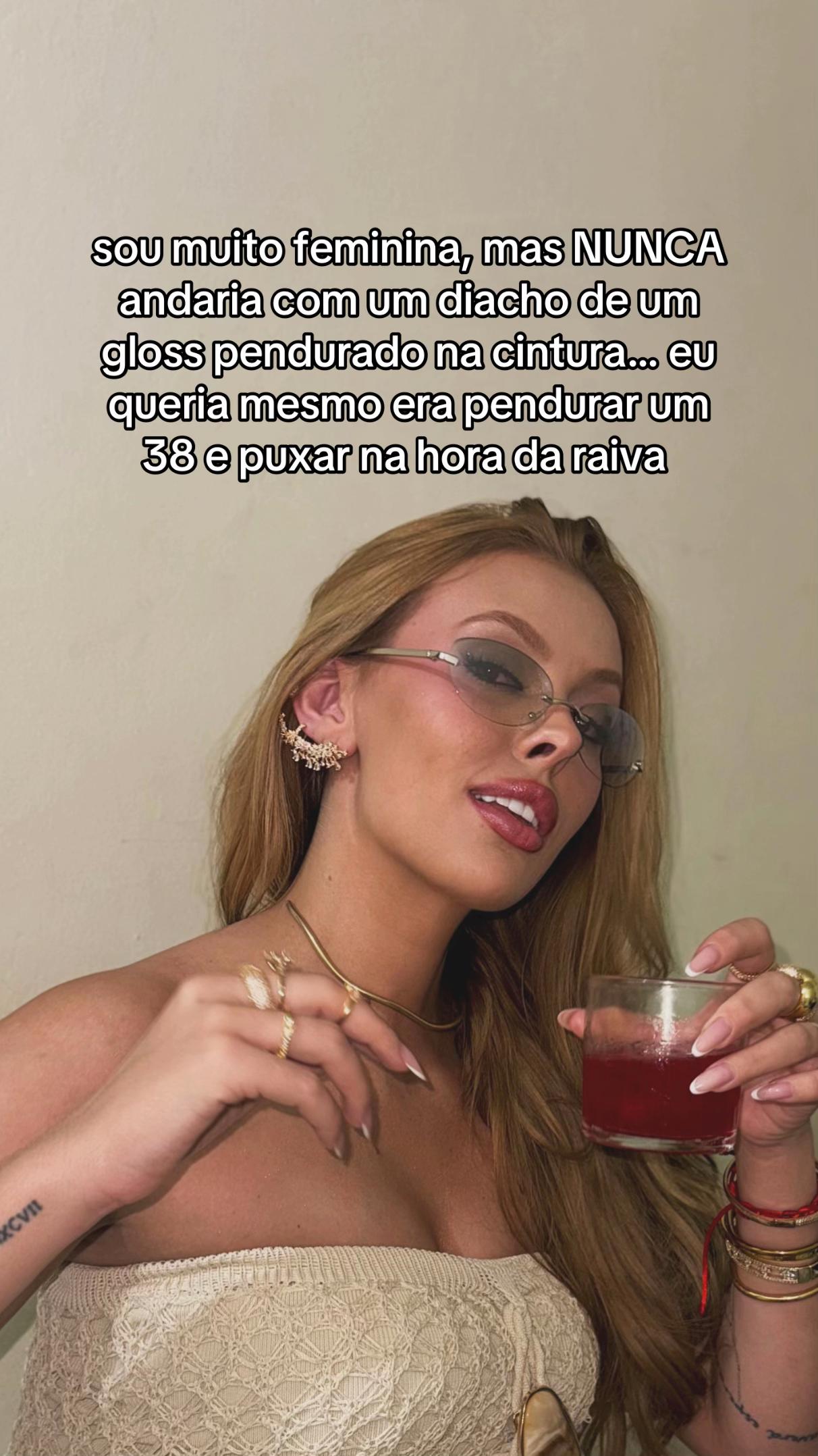 @Ana Carla