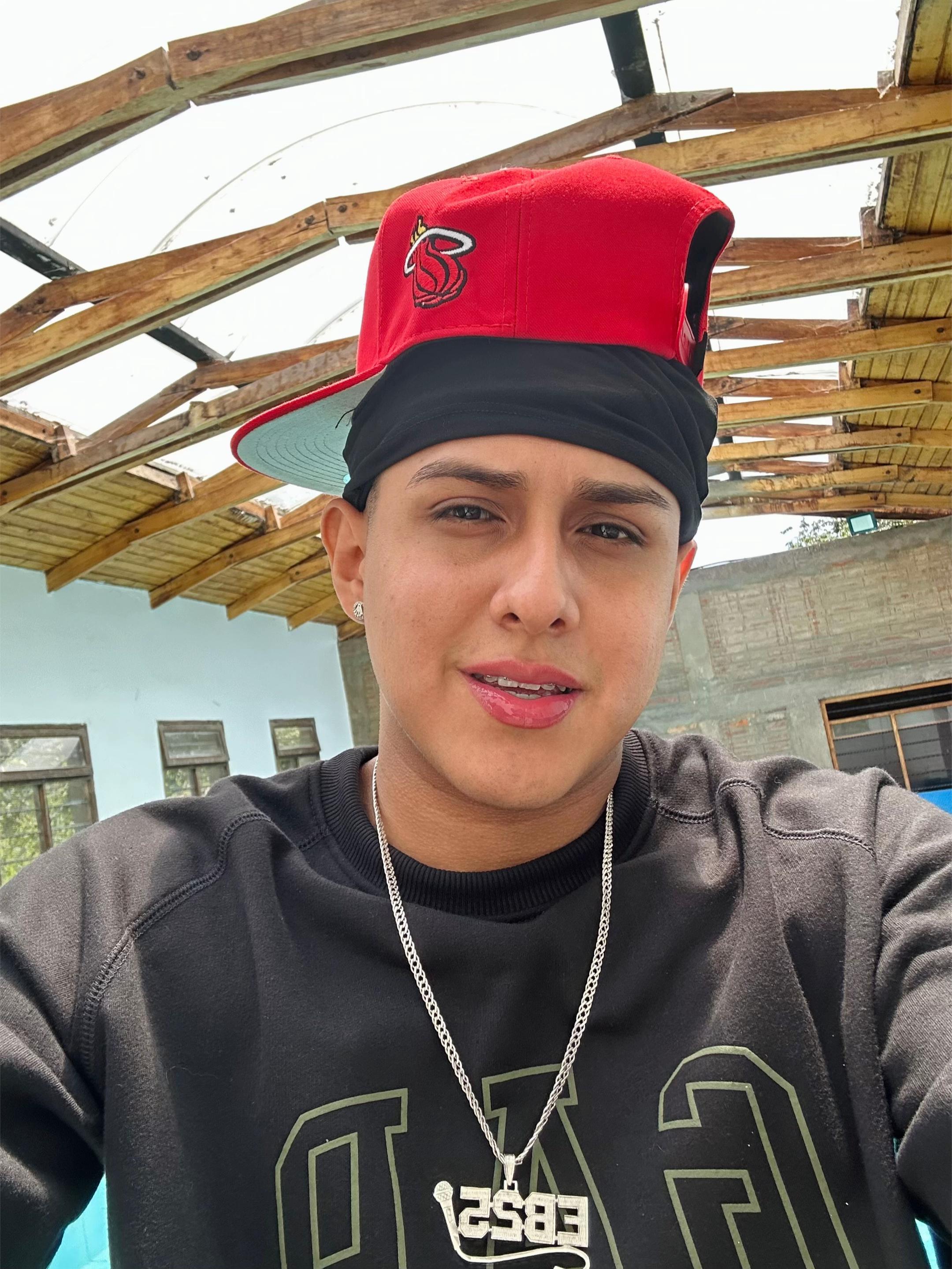@EB25😶🌫️🦡