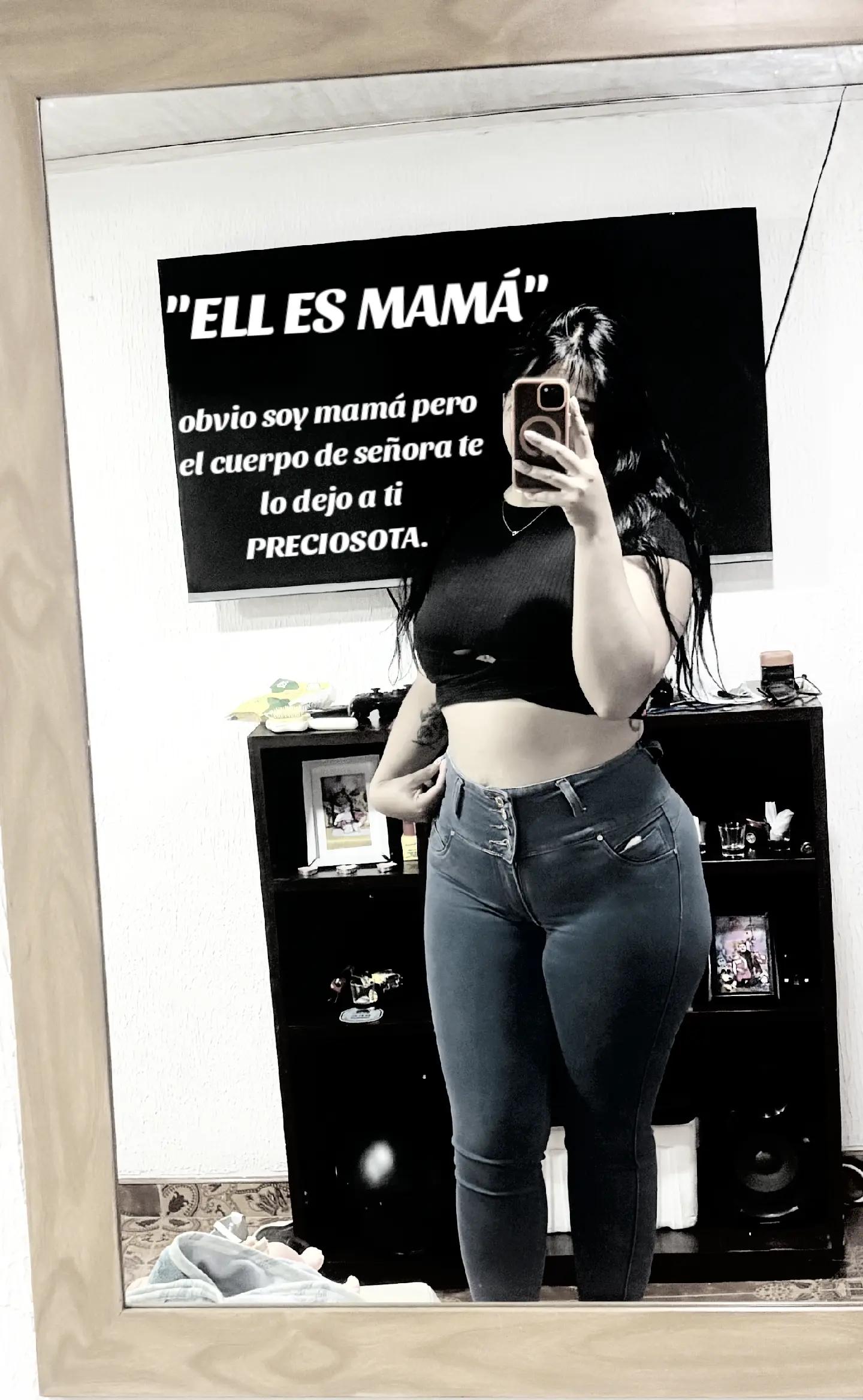 @Camii León