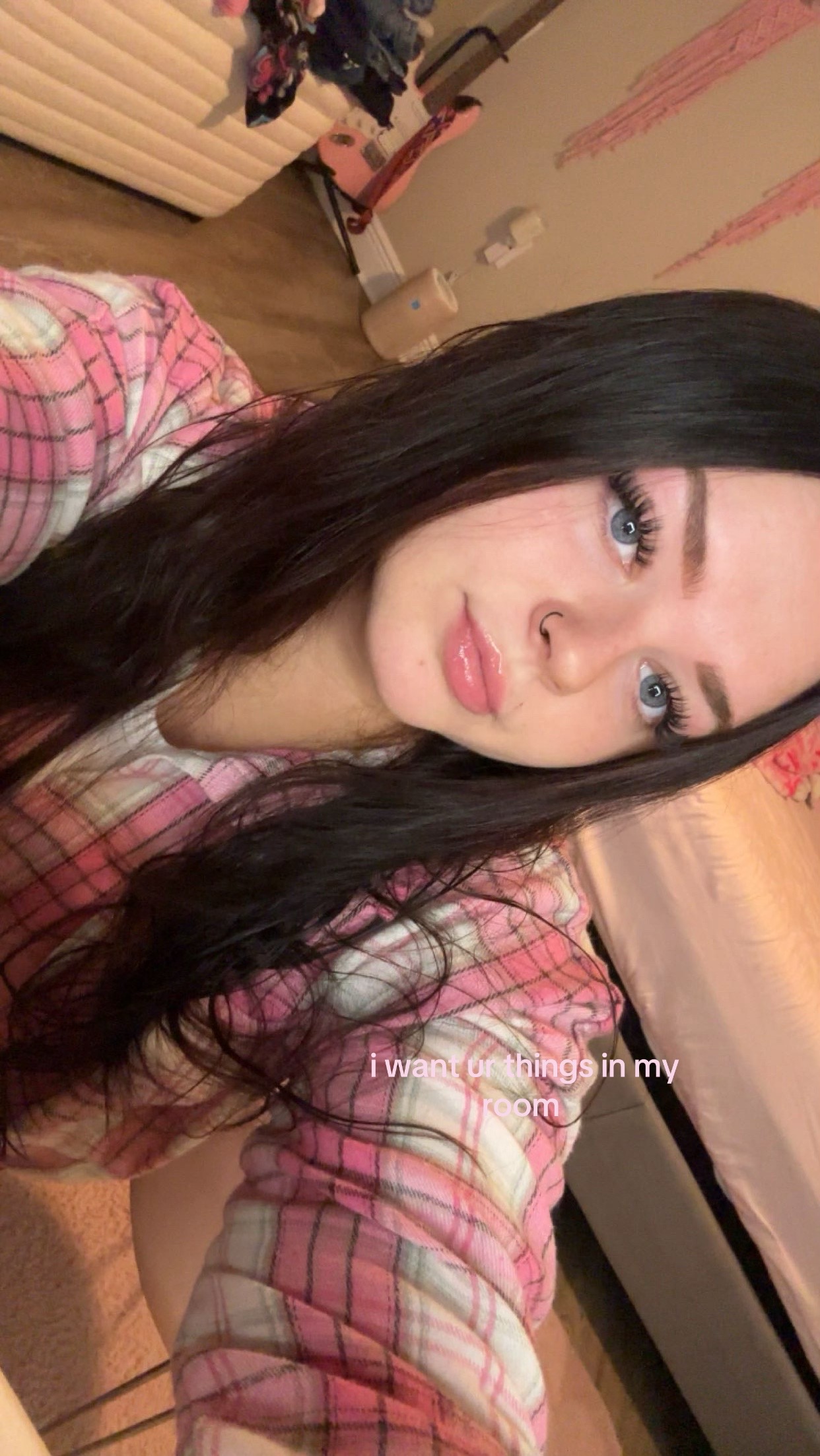 @Ava🫧