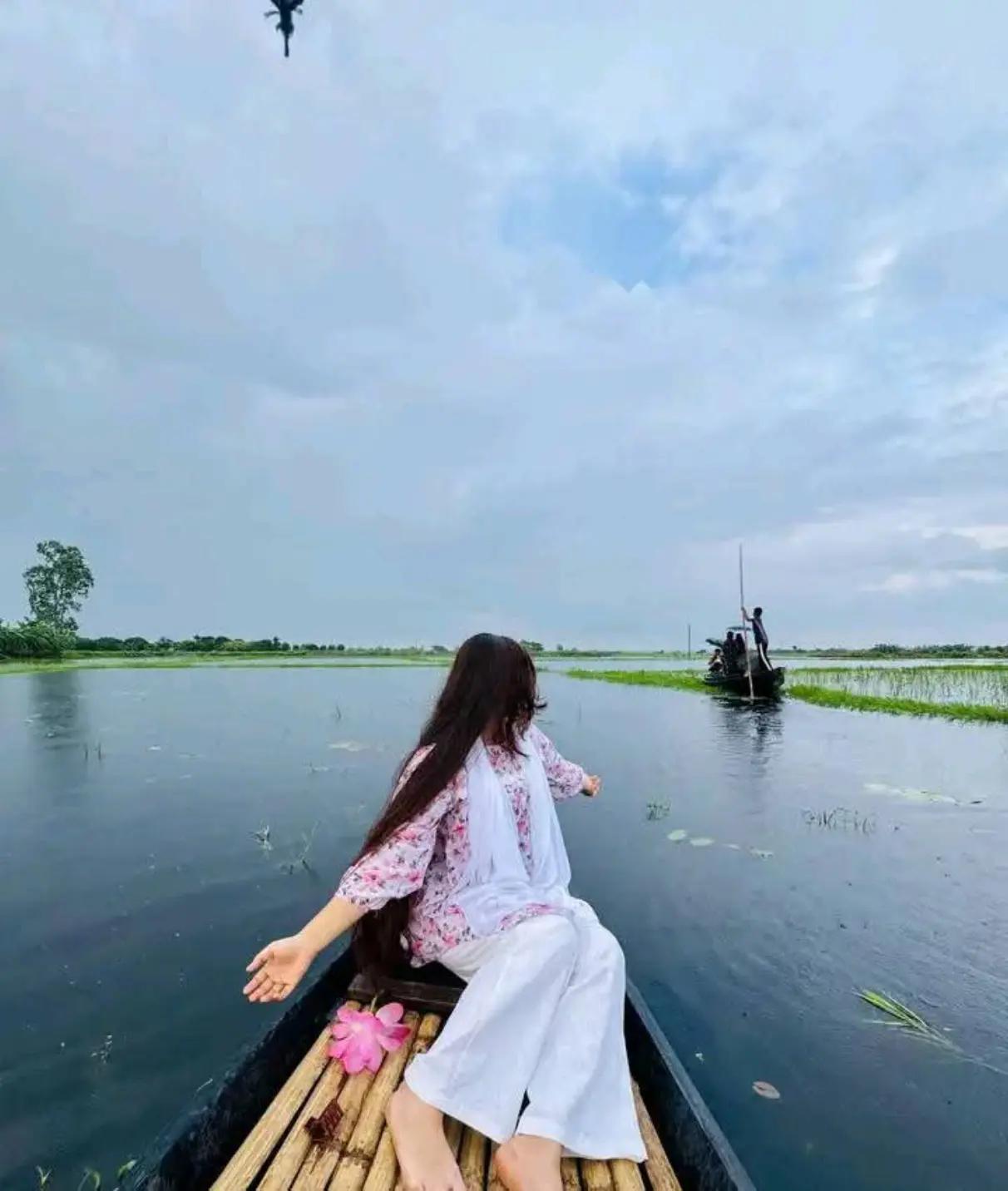 @Sabiha Nidhra mim