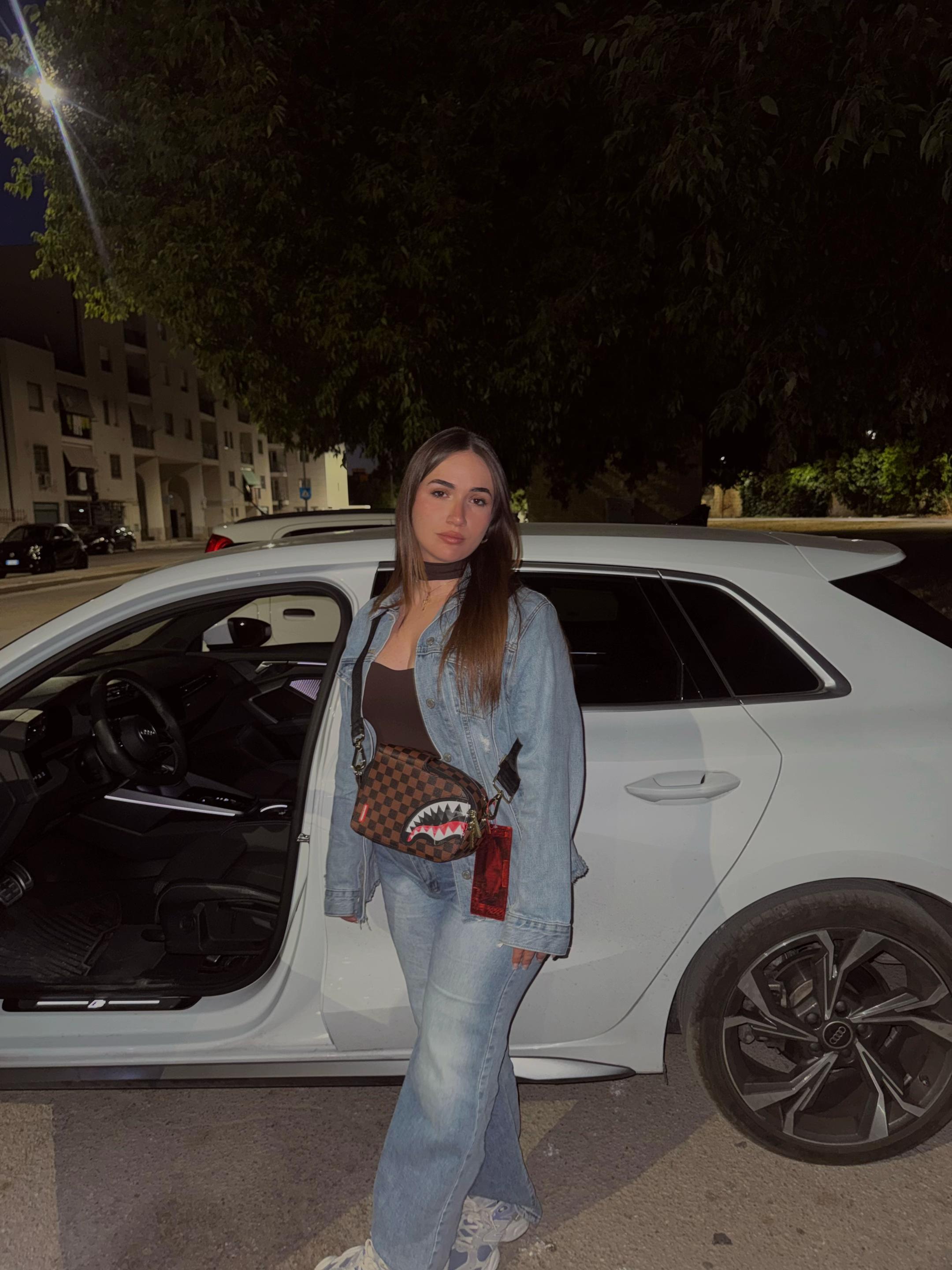 @CLARA🧊