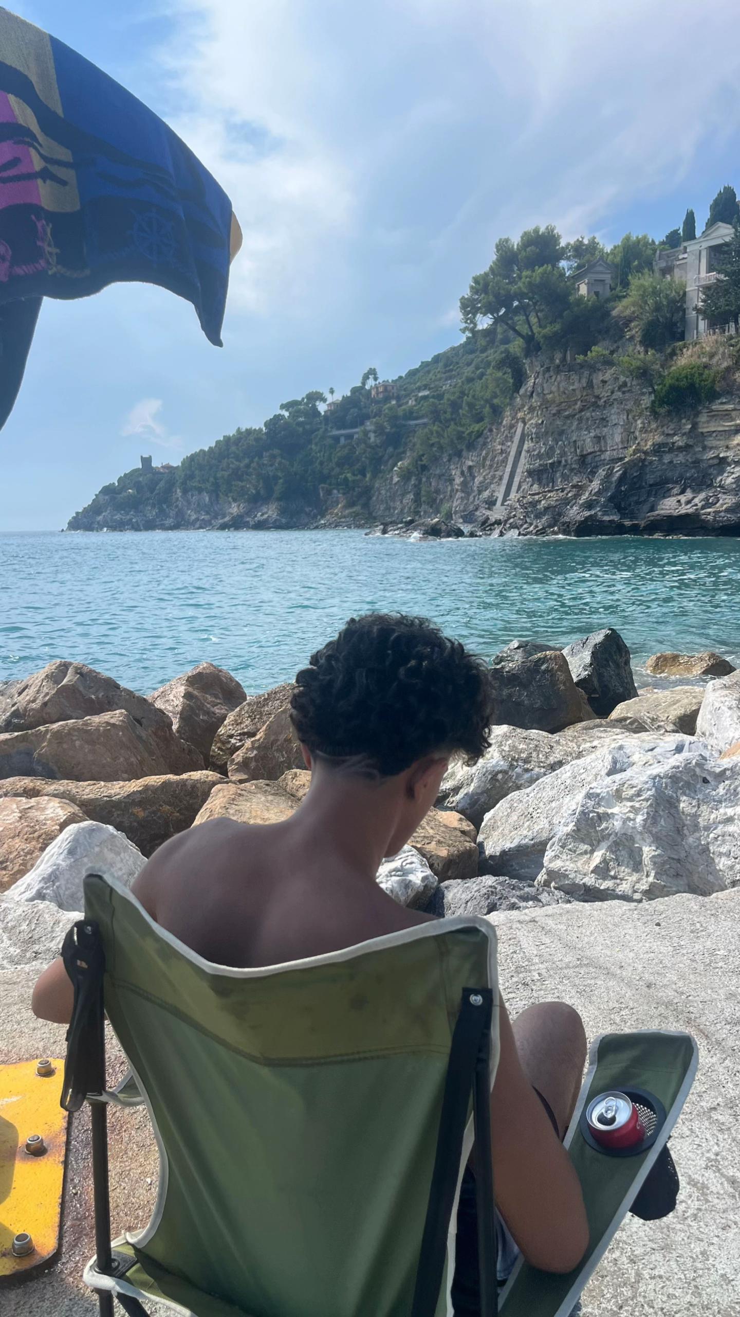 @🦇
