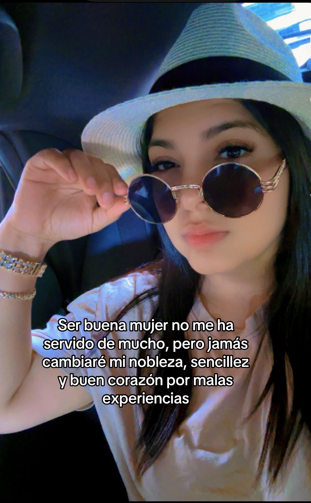 @Lucí Fajardo 🙈