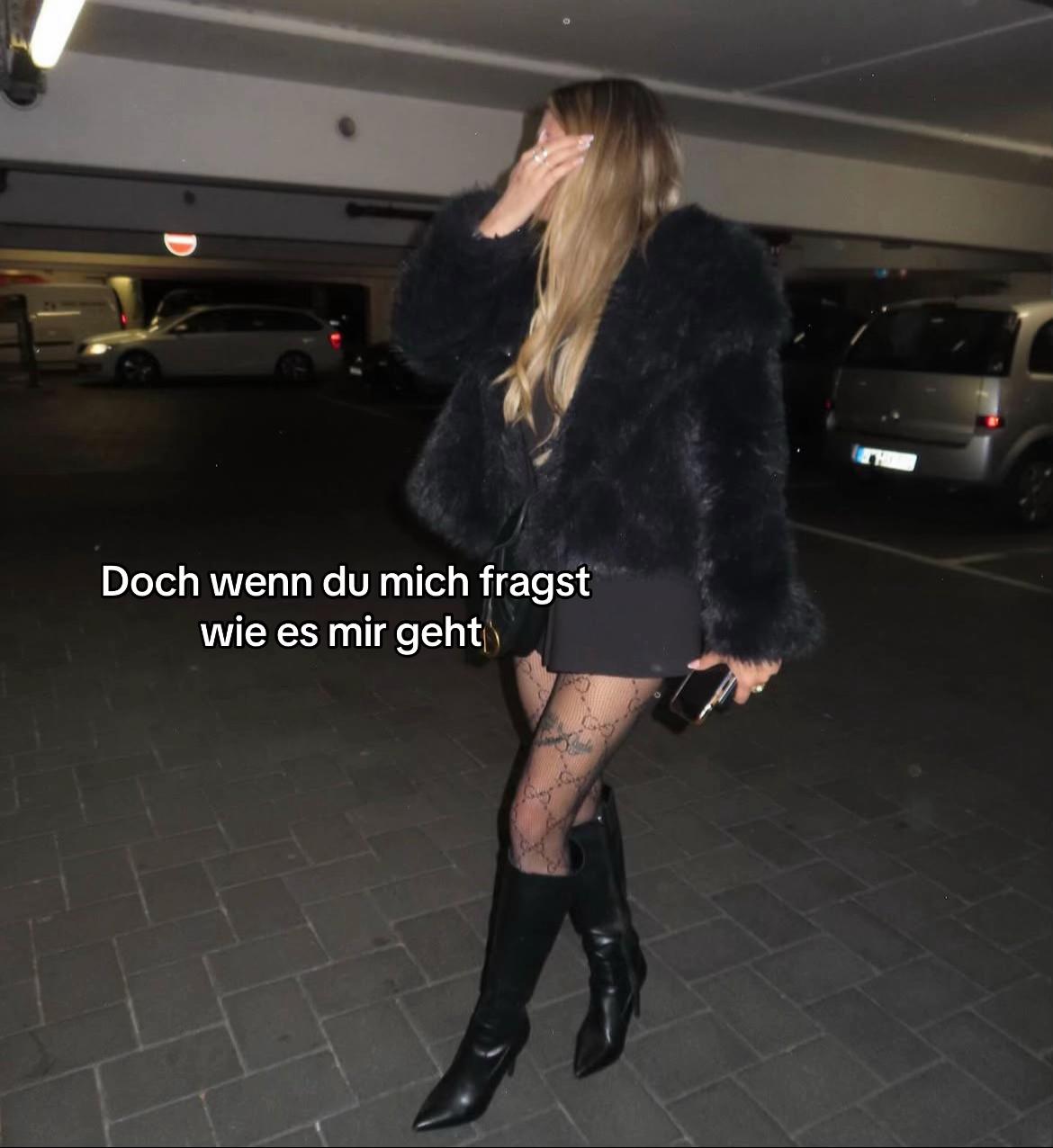 @MiraBks
