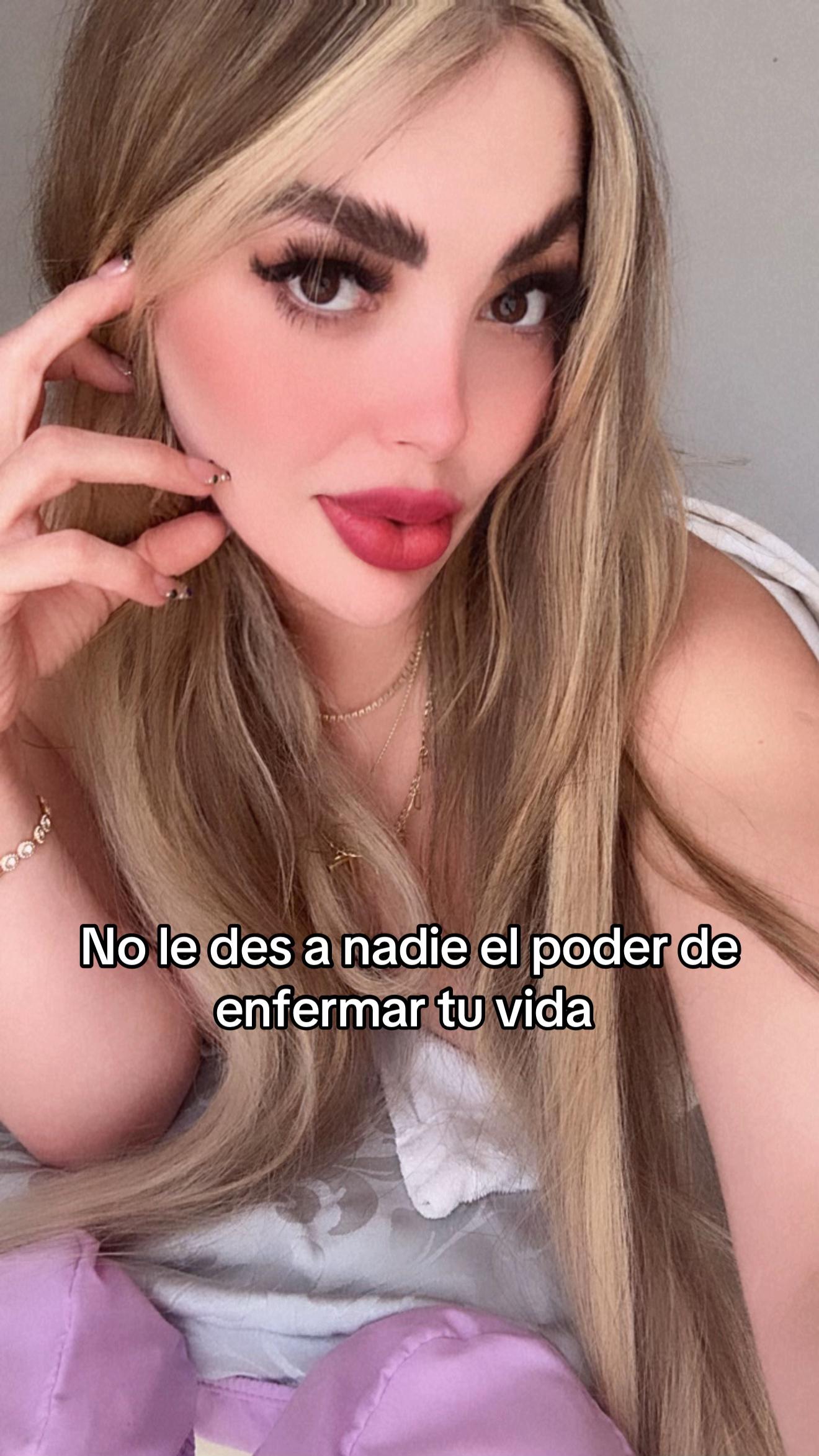 @vanesza_hurtado