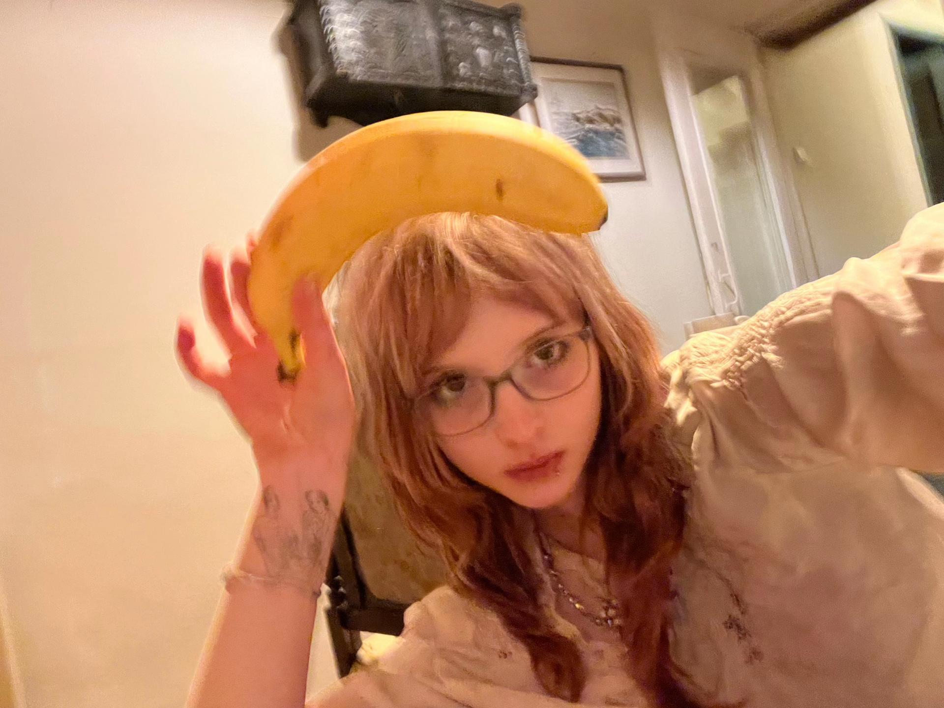 @☢︎