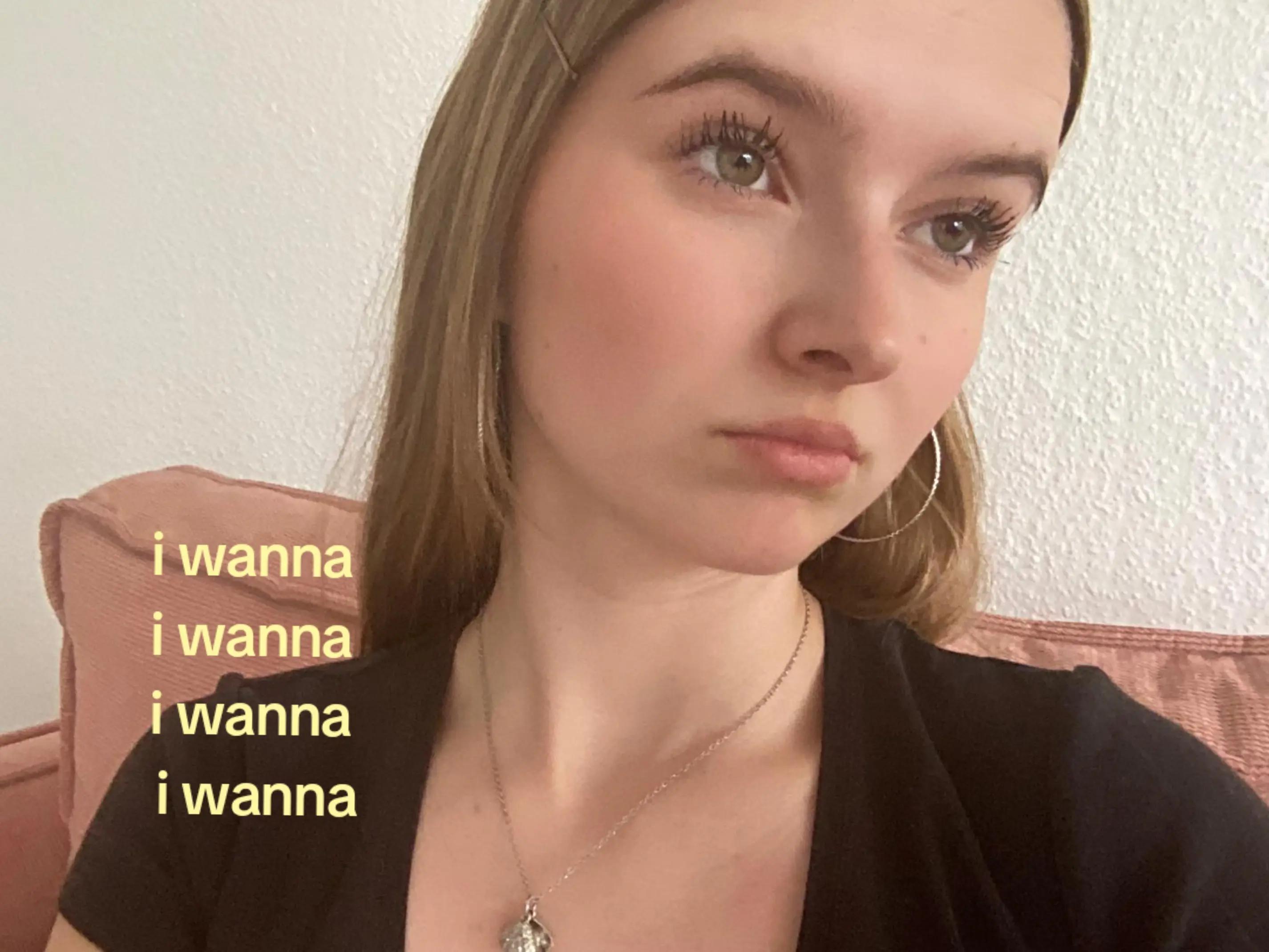@Eliiii