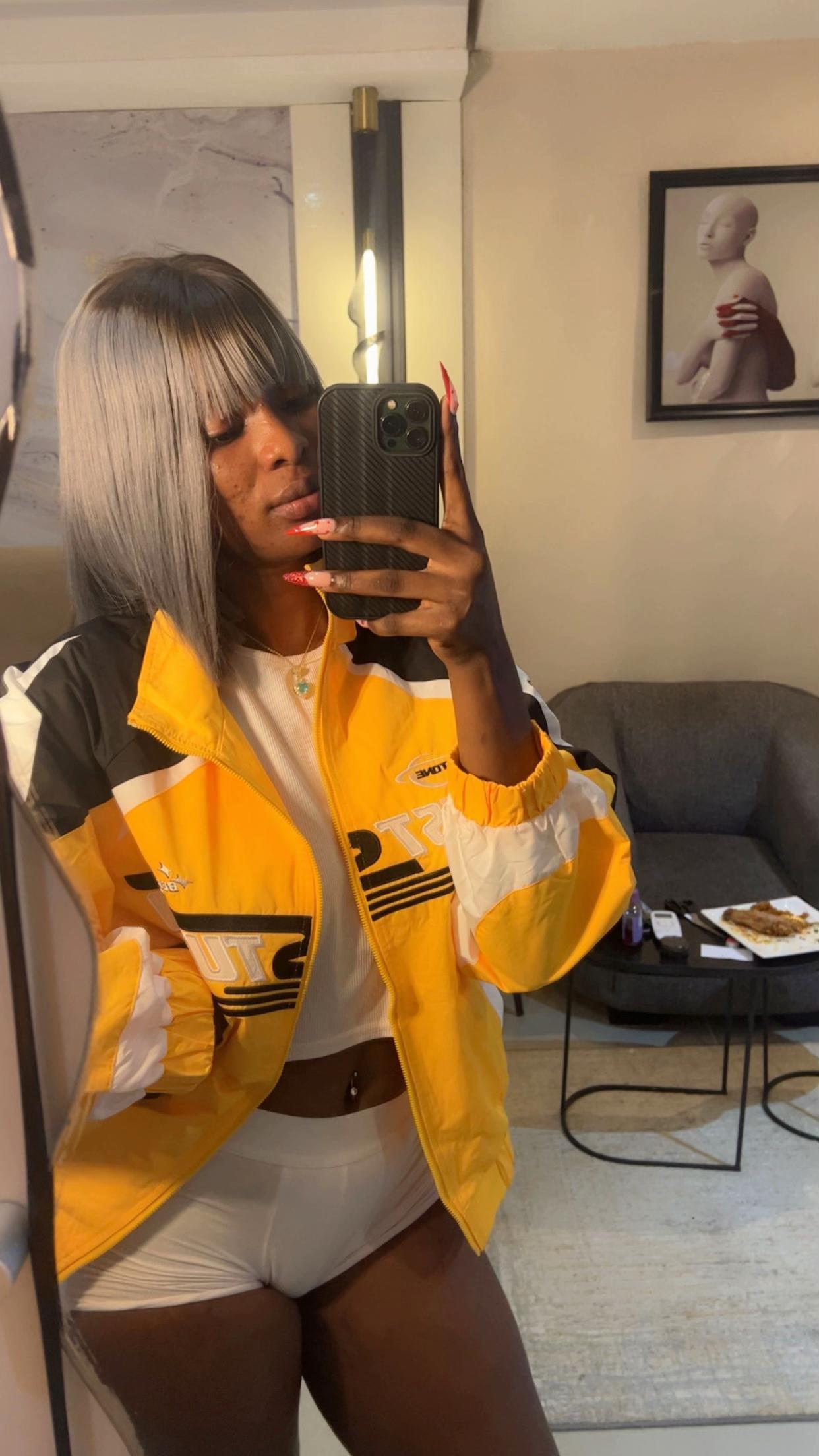 @Titi♾️