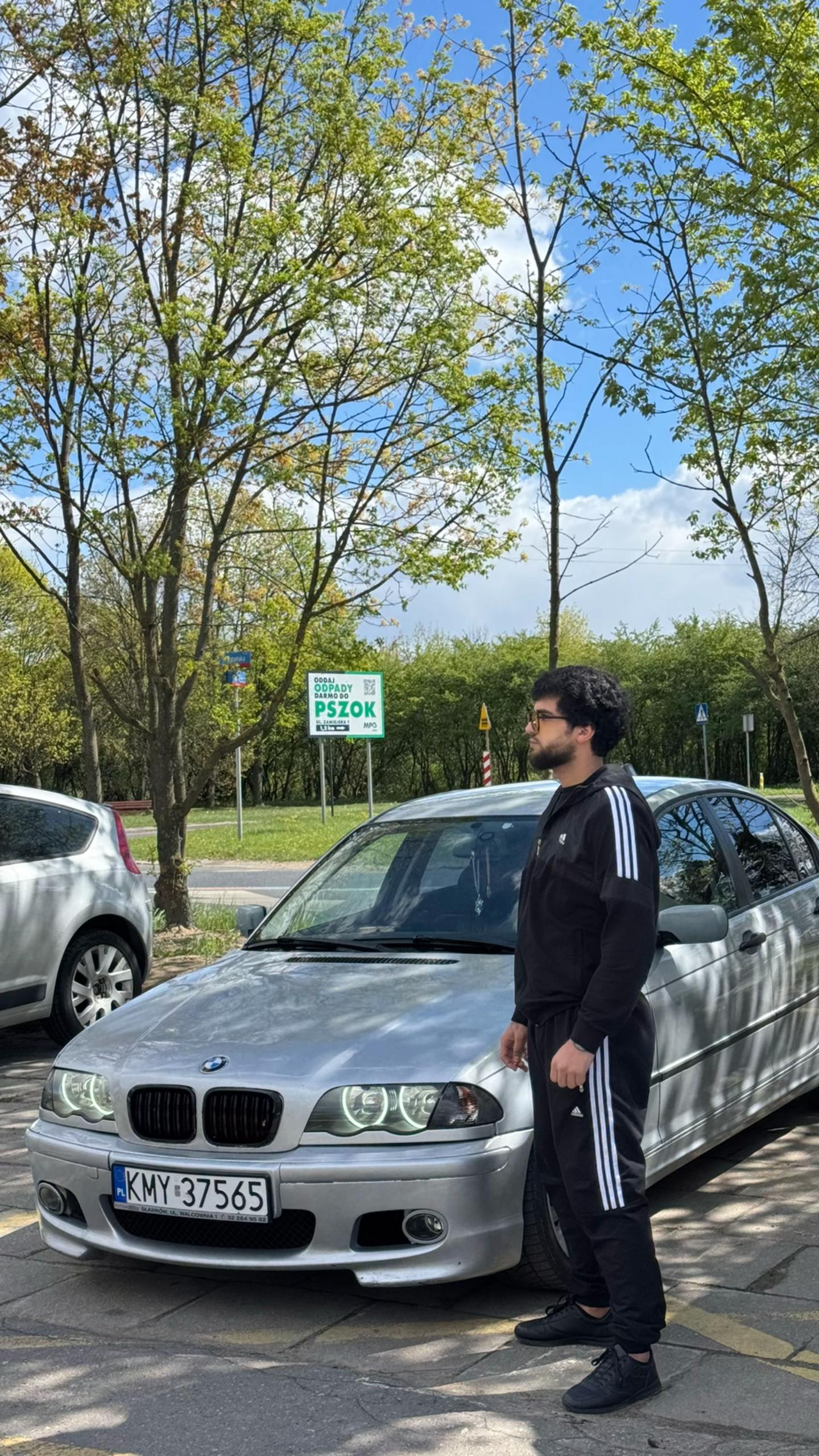 @E K O