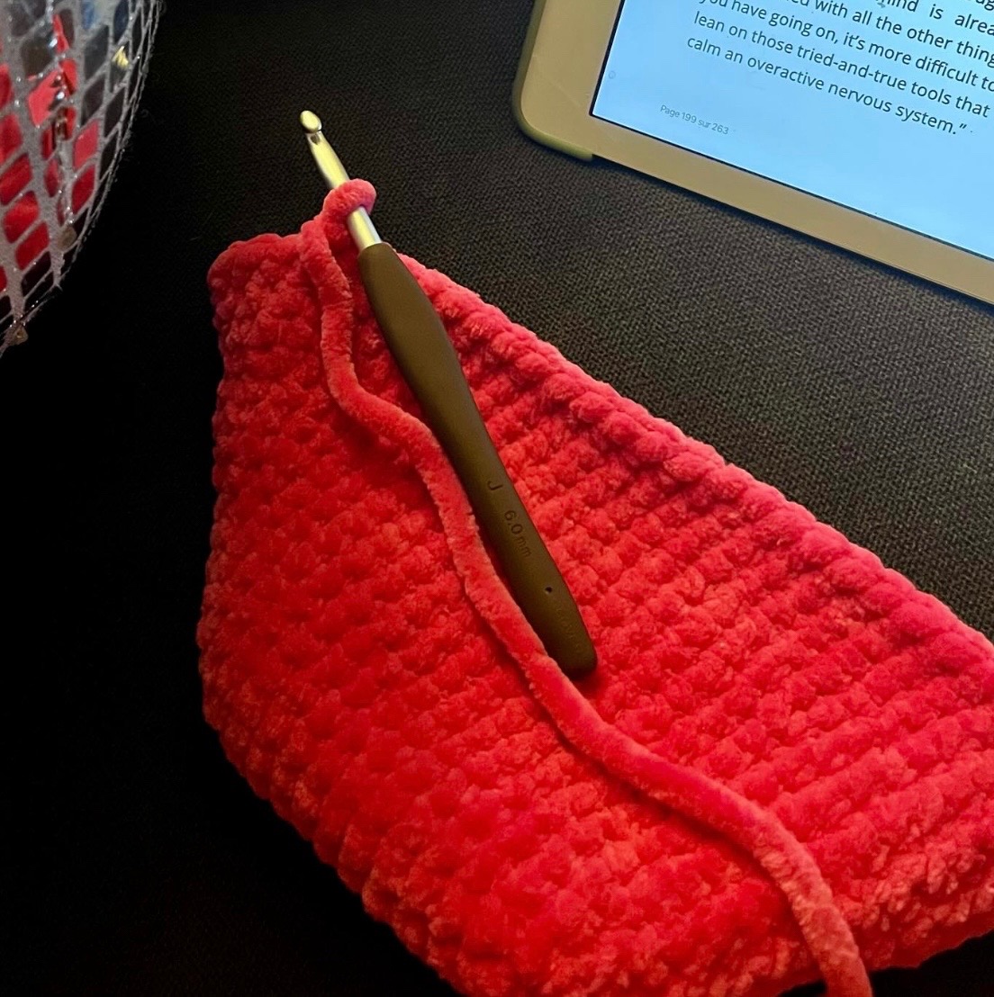 @feralfuzzycrafts