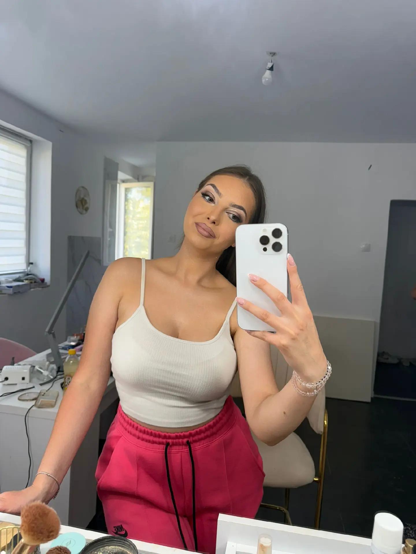 @_milanaa_markovicc_