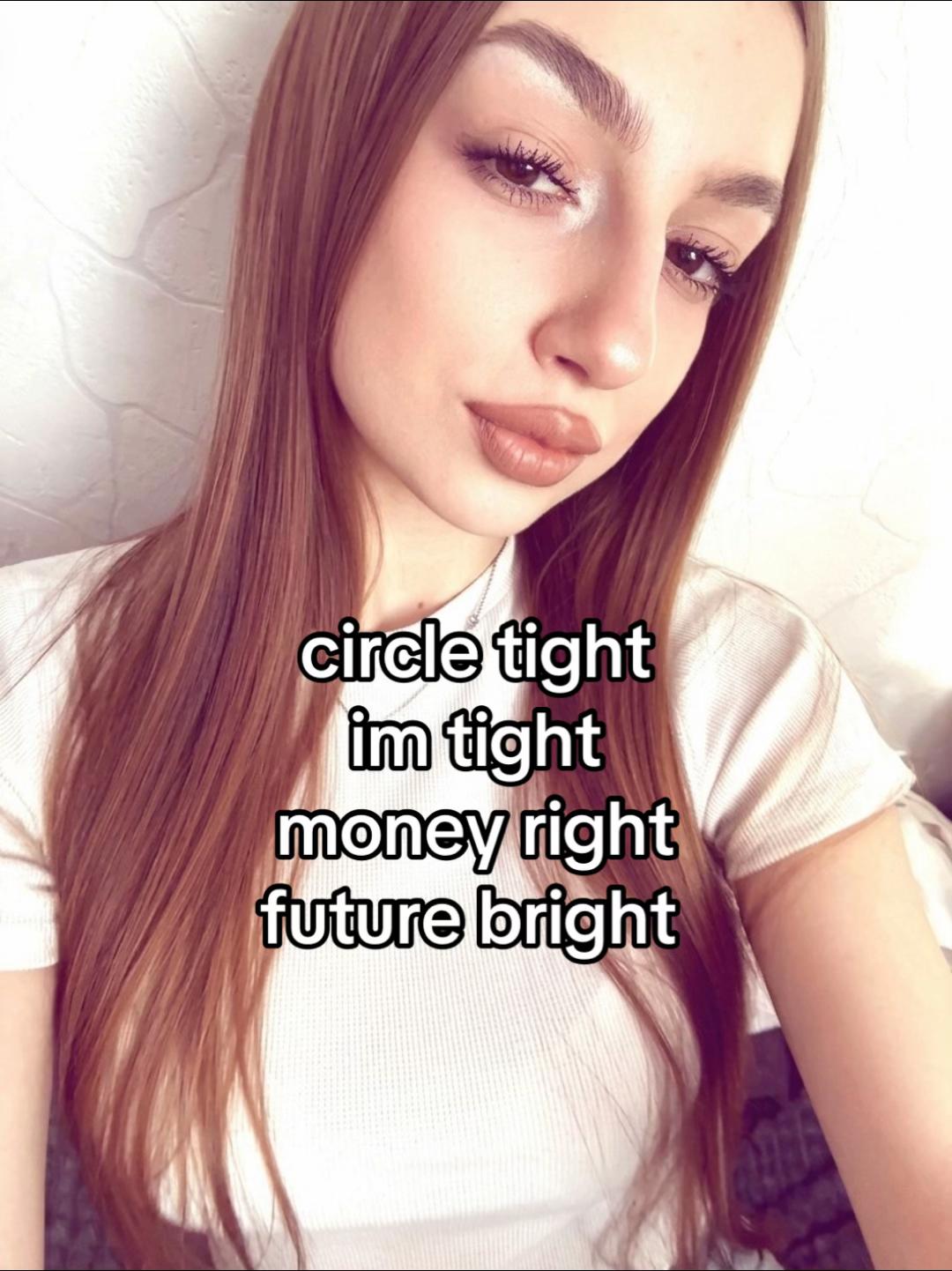 @julcia